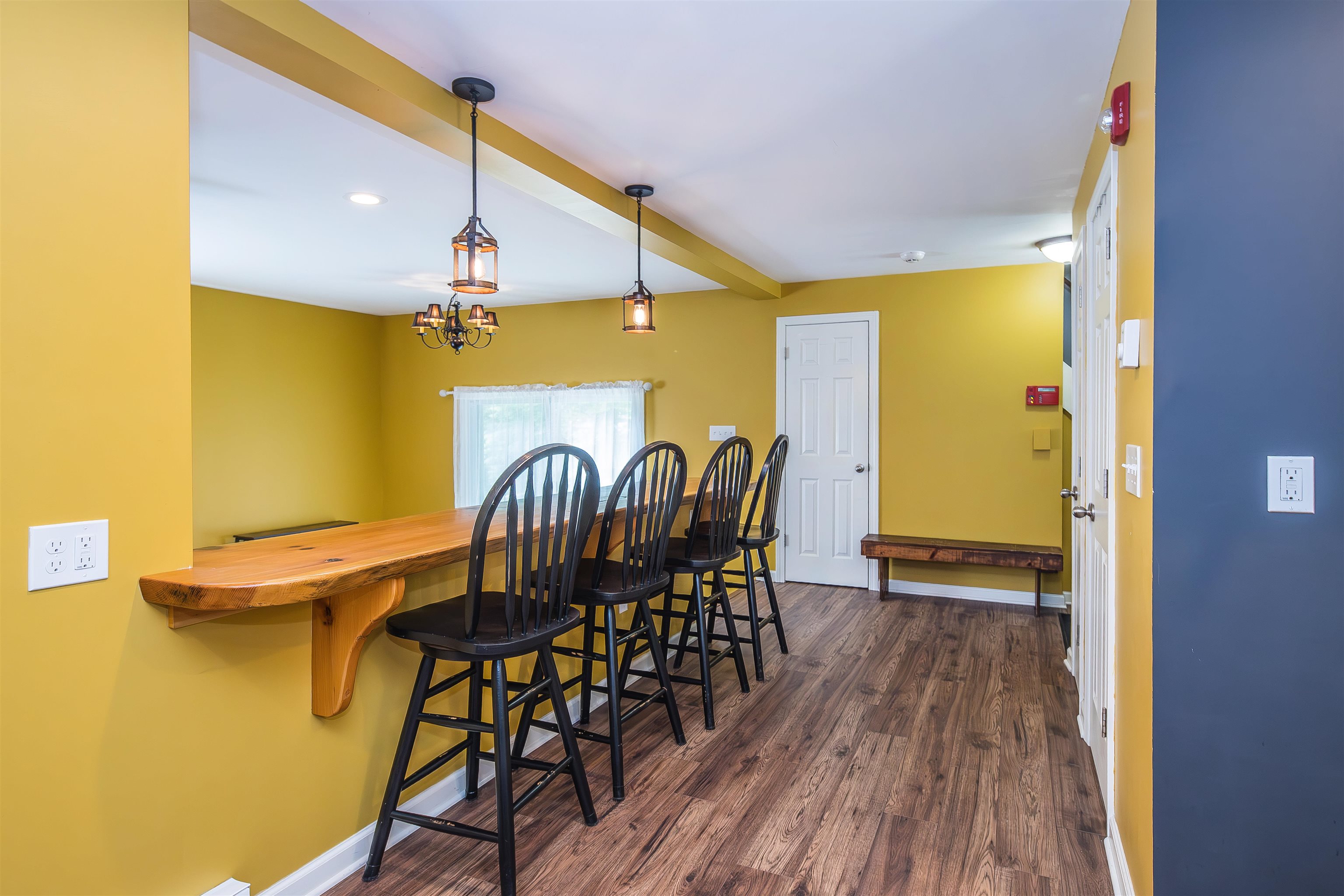 102 Spring Glen Property Photo 38