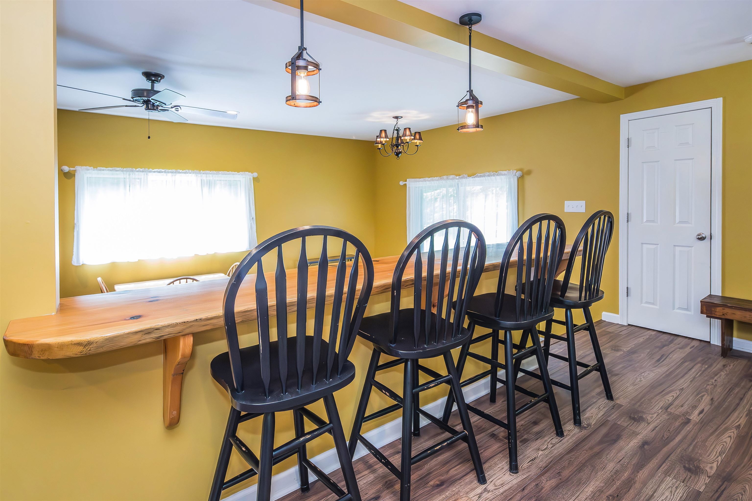102 Spring Glen Property Photo 39