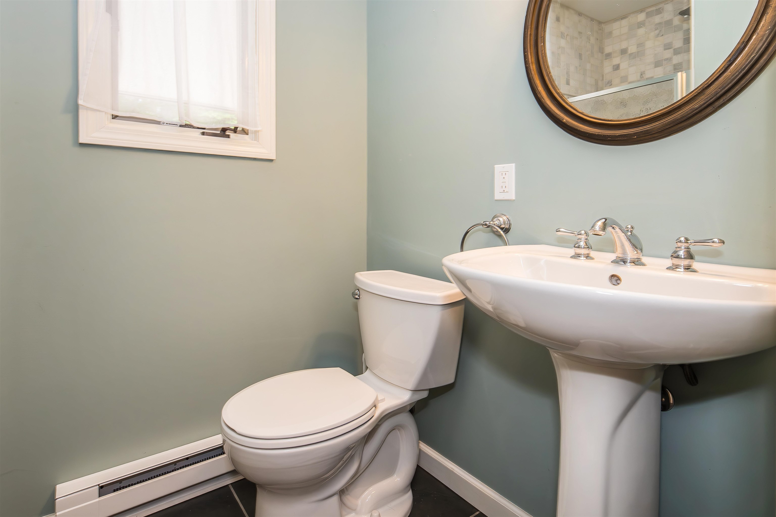 102 Spring Glen Property Photo 41