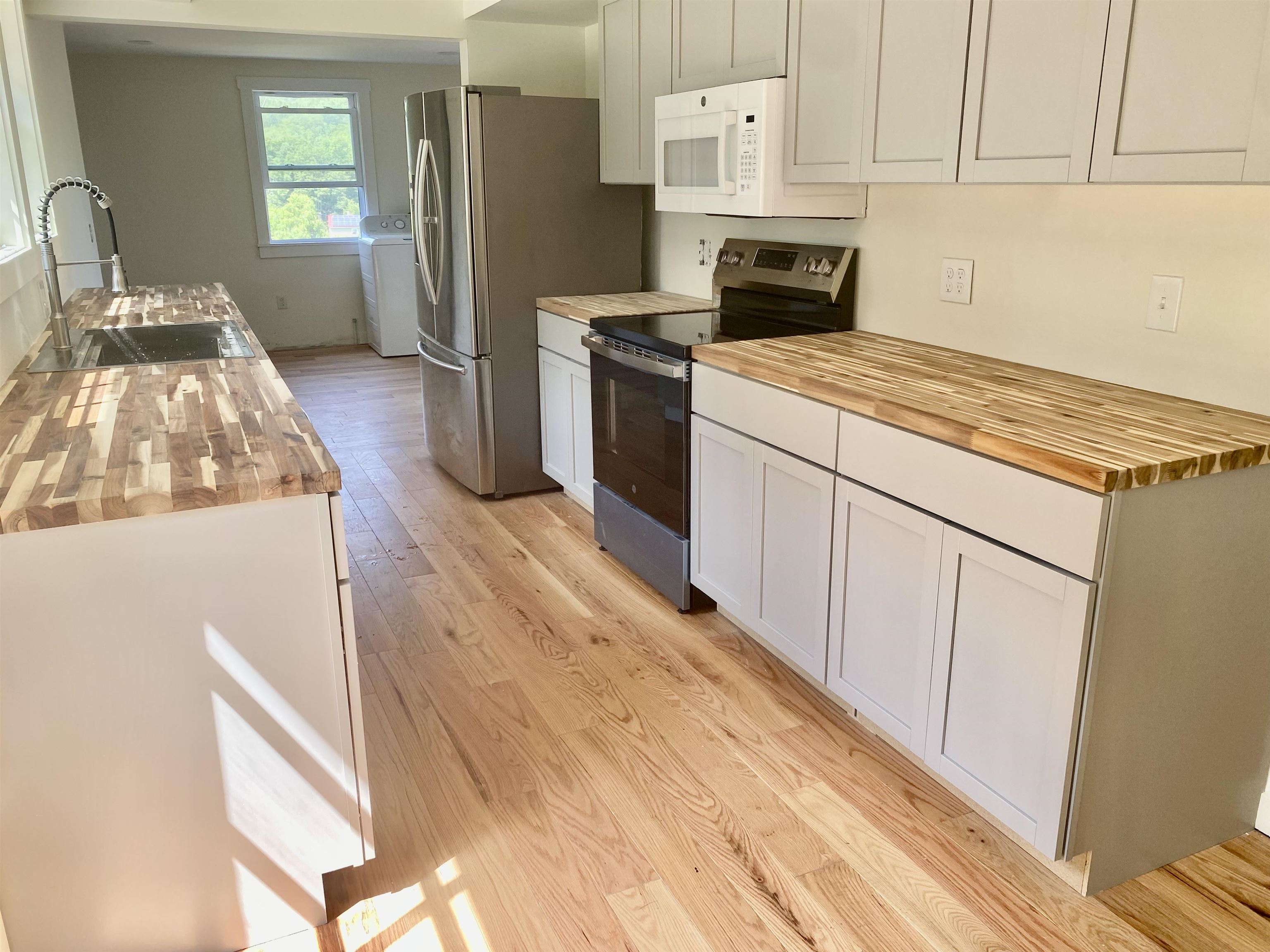 90 Limey Lane Property Photo 8