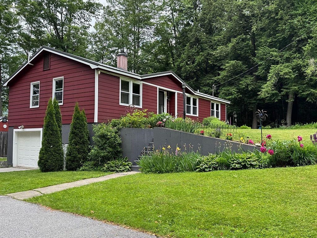 67 Mansion Hill Drive Property Photo 4