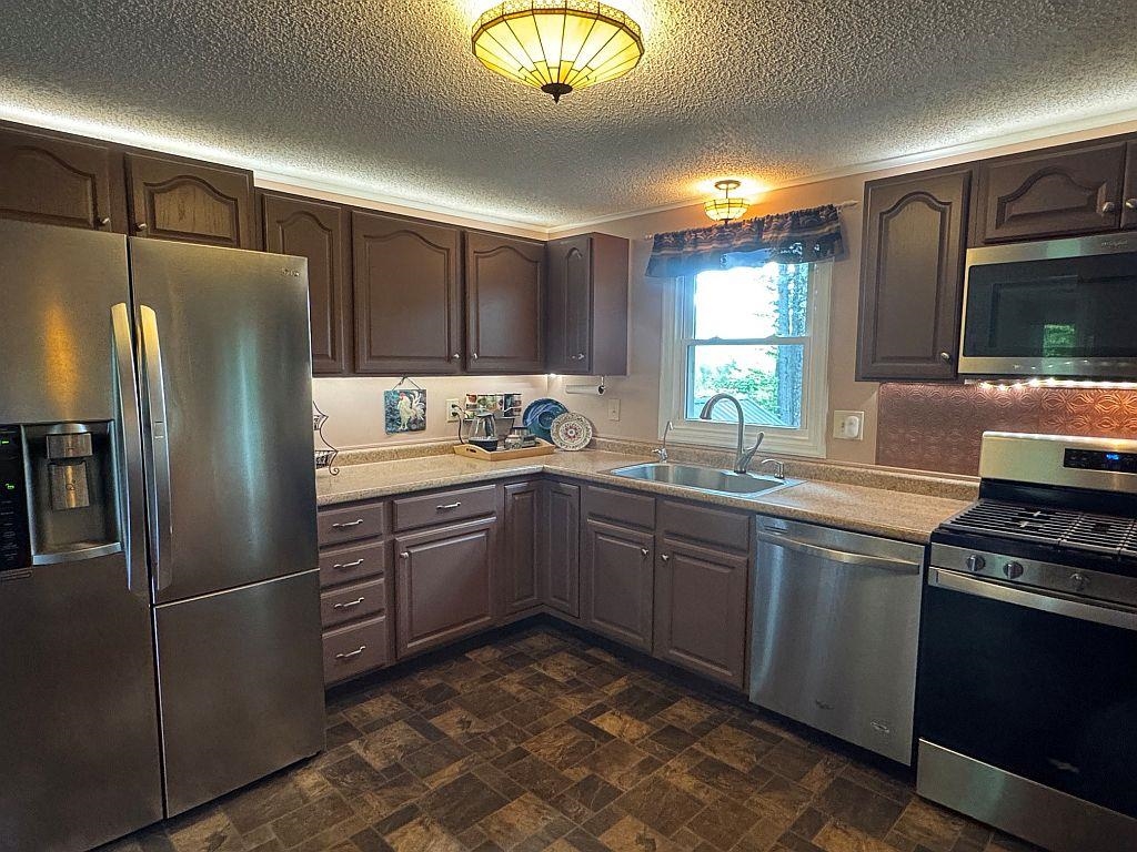 67 Mansion Hill Drive Property Photo 26