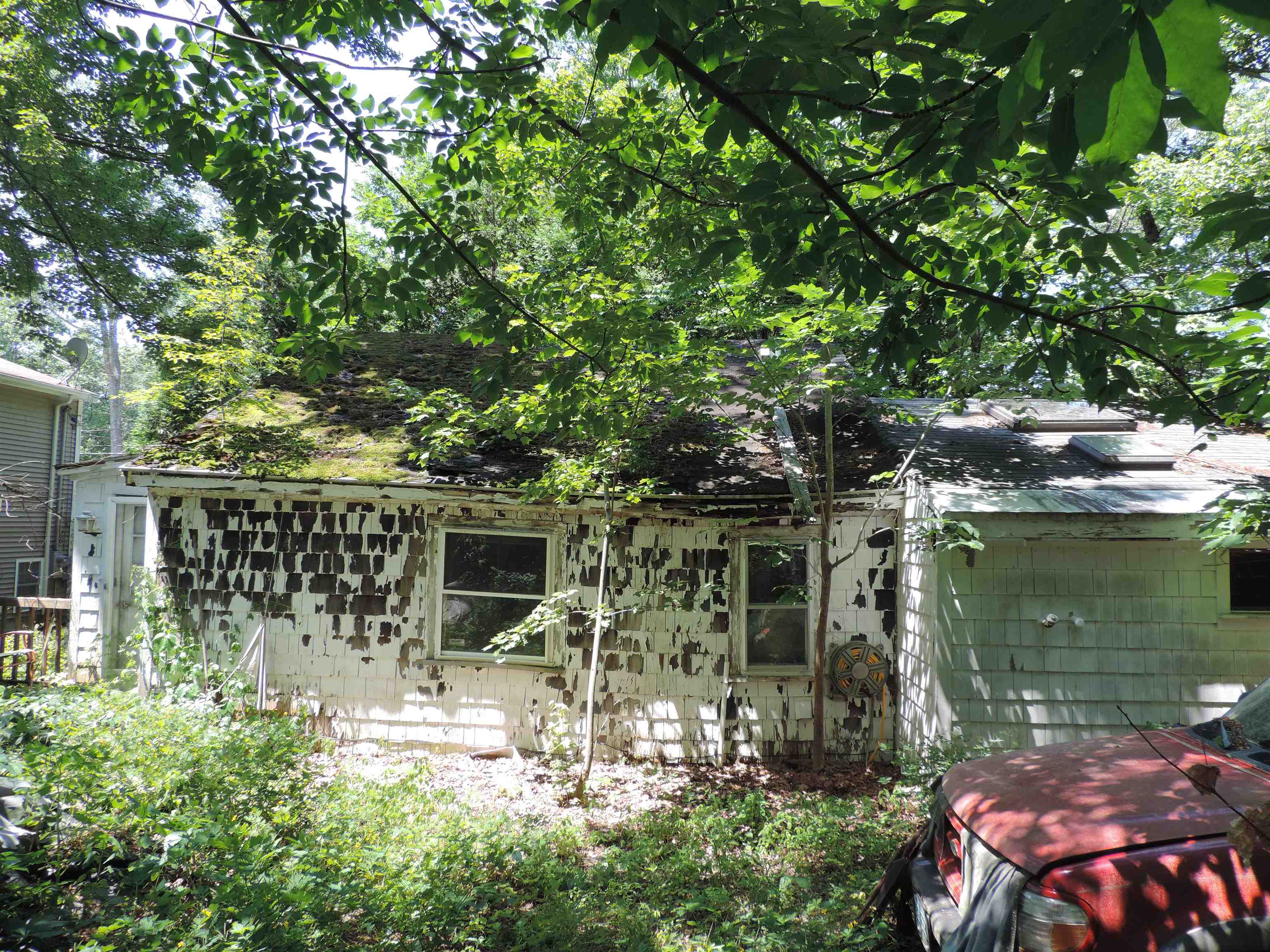 5 Woodlawn Road Property Photo 2