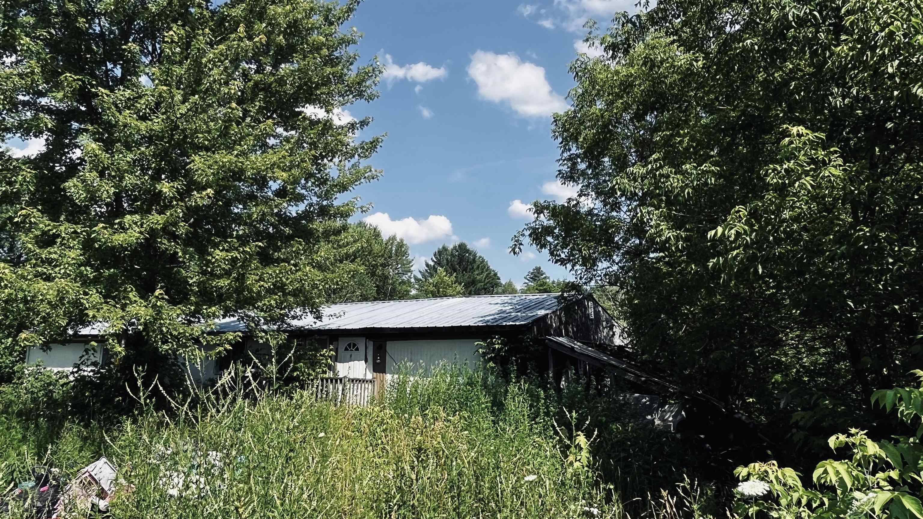 186 Pine Street Property Photo 6