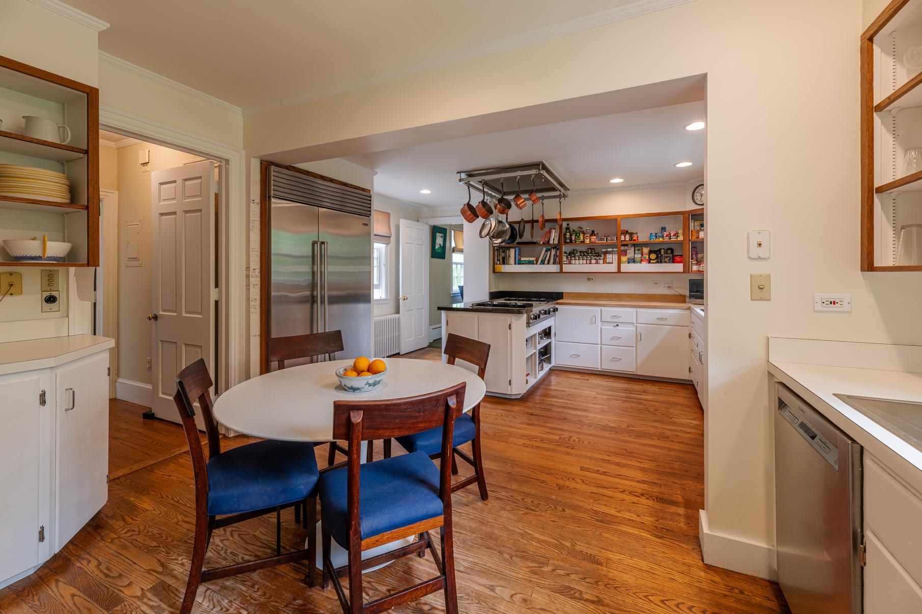 1613 West Road Property Photo 8