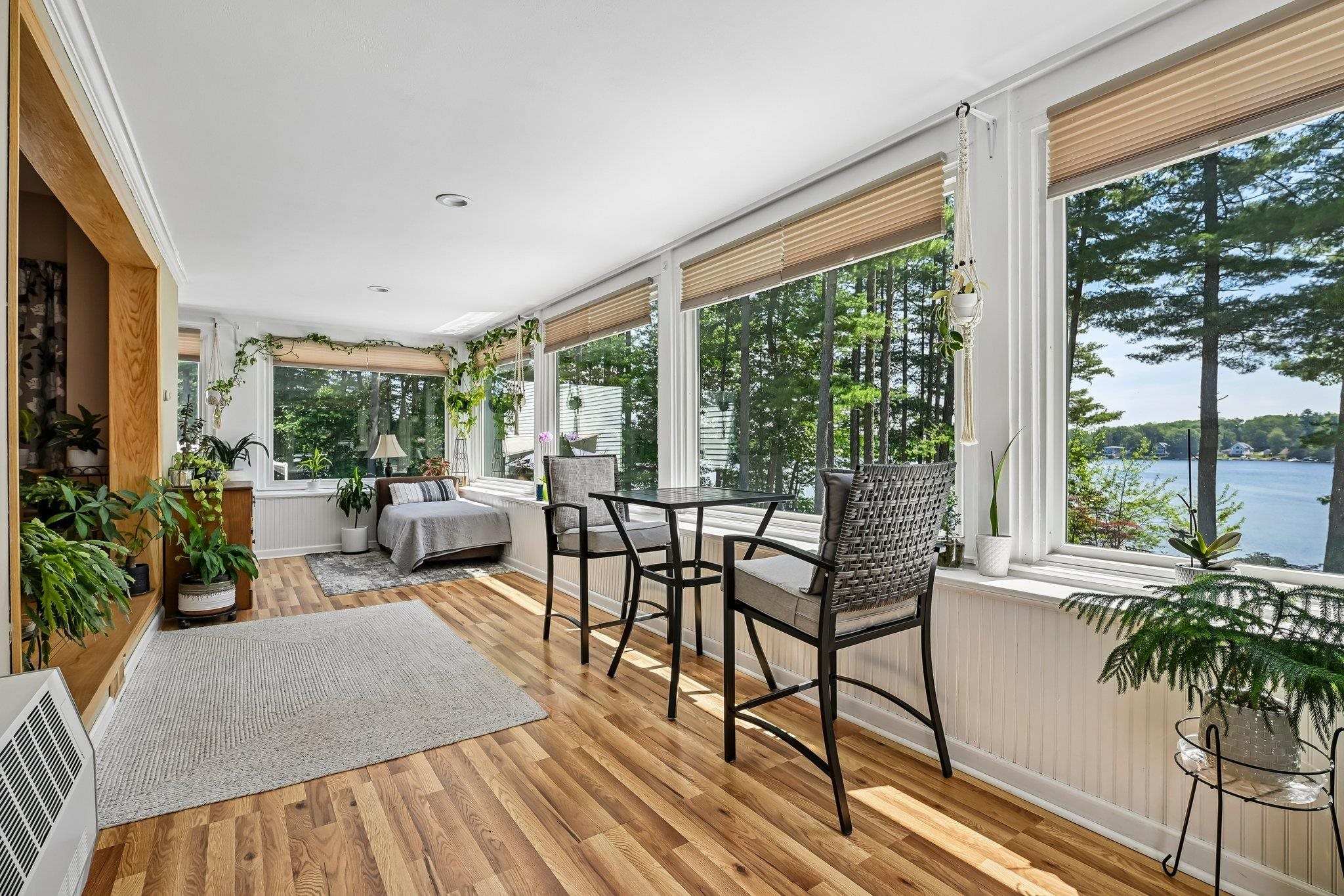 76 Holts Point Road Property Photo 8