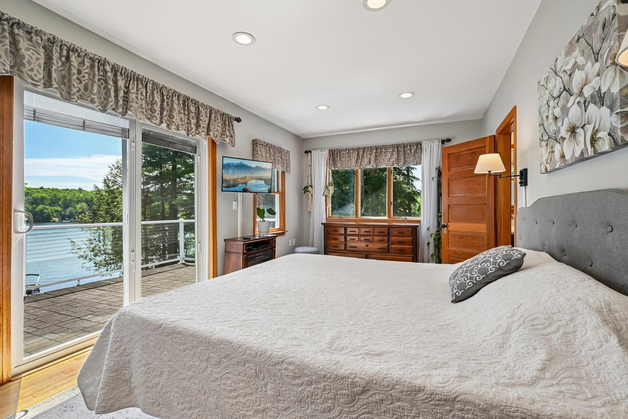 76 Holts Point Road Property Photo 22