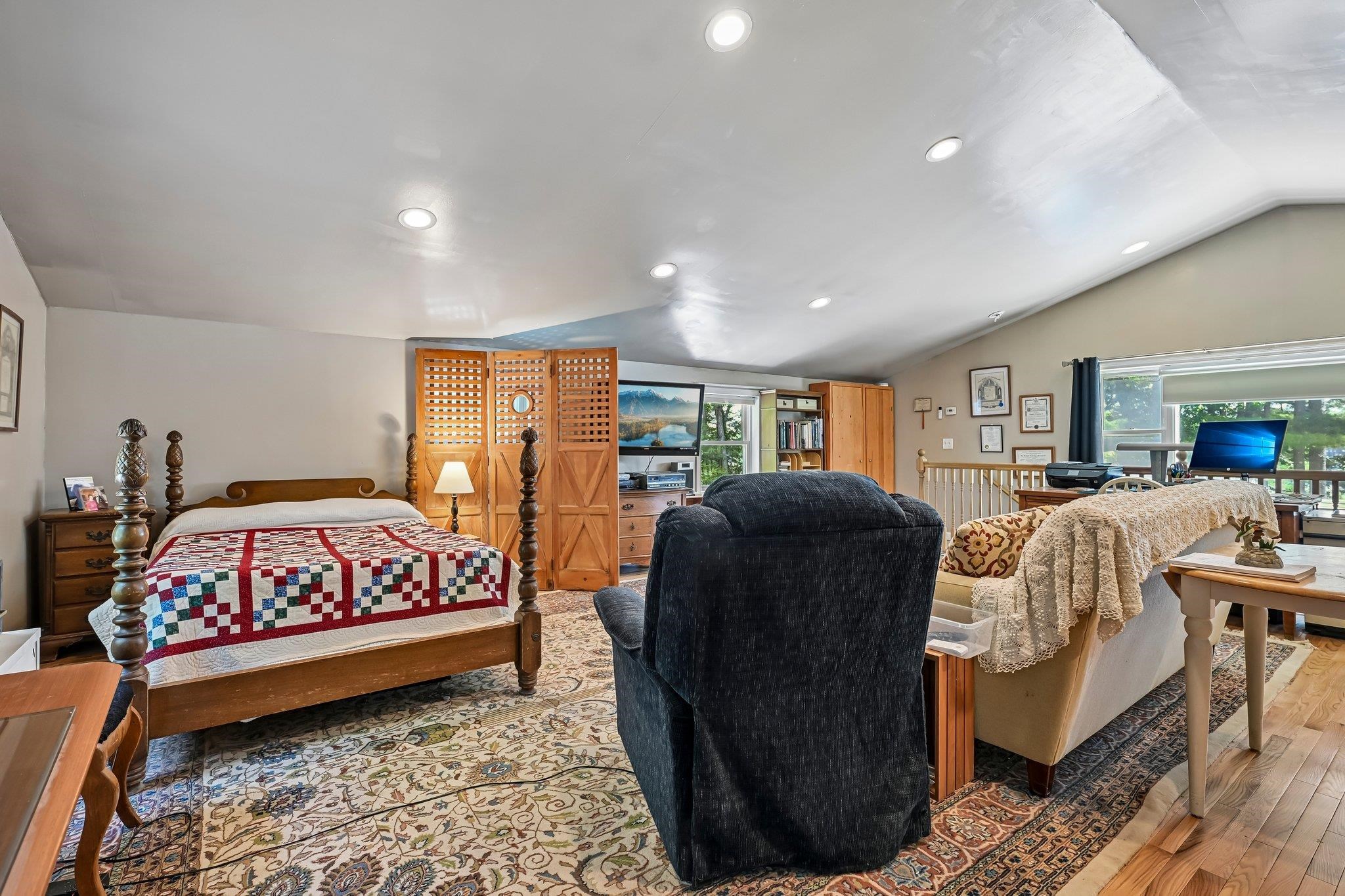 76 Holts Point Road Property Photo 33