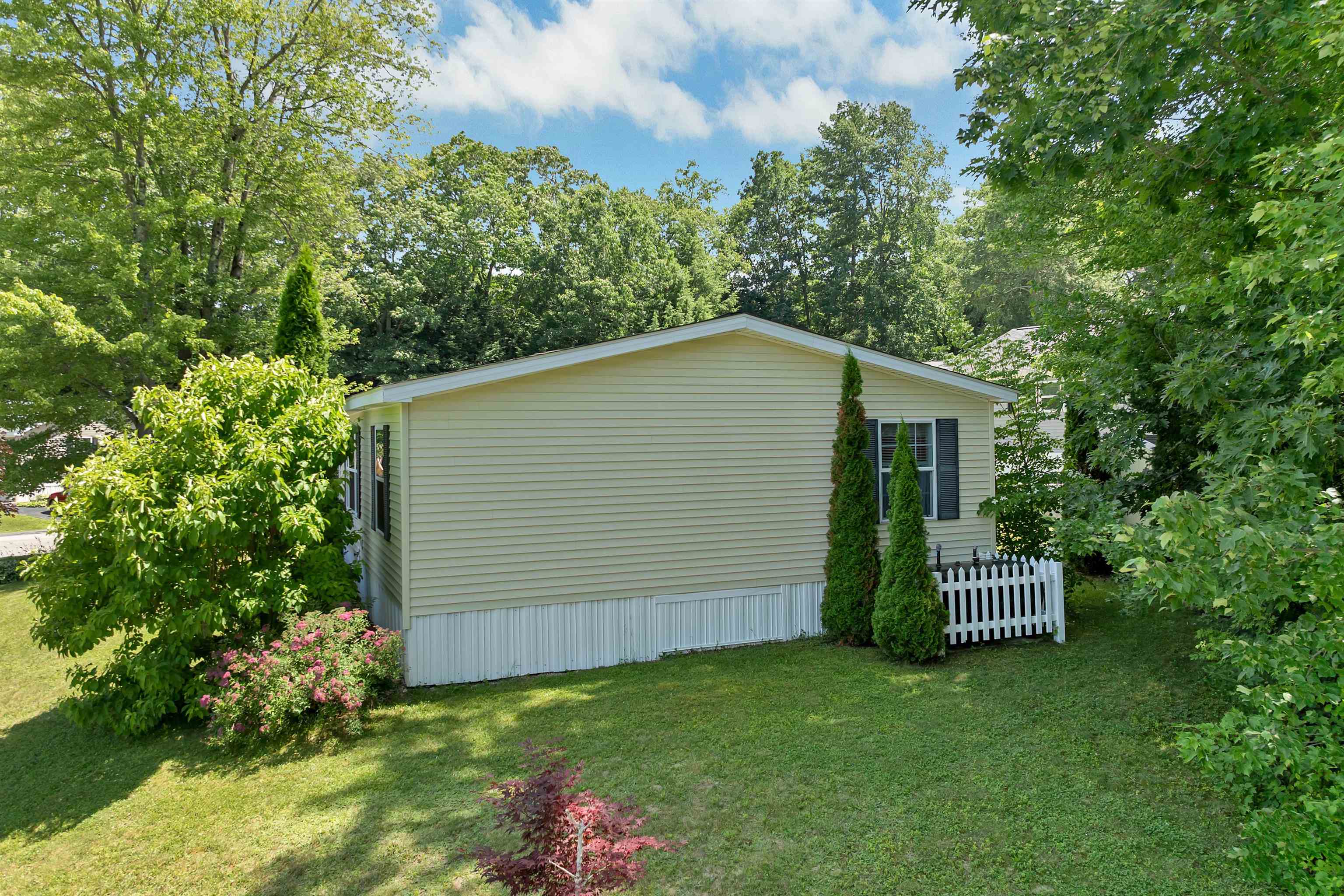 2 Lilac Drive Property Photo 43
