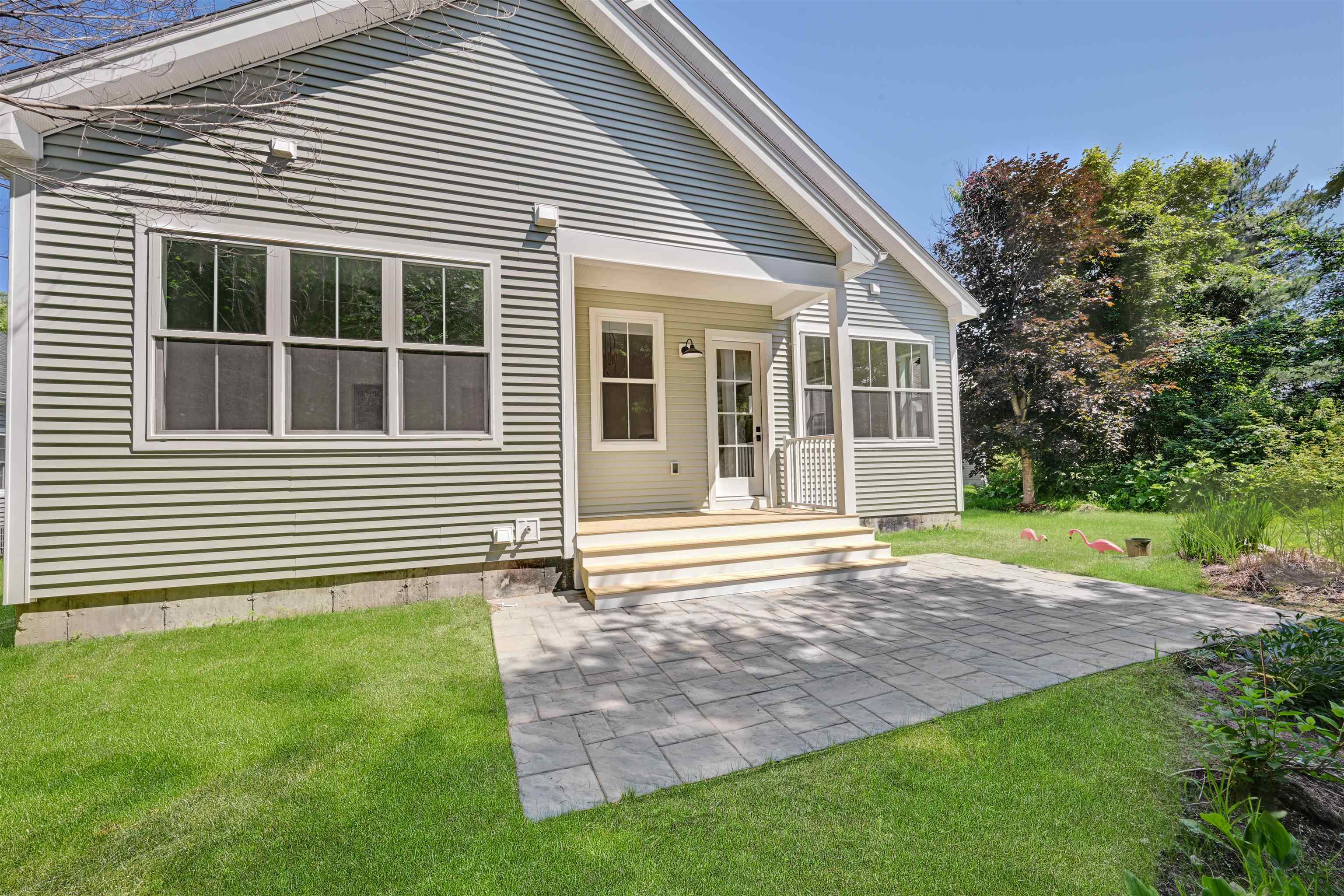 70 Fieldstone Drive Property Photo 11