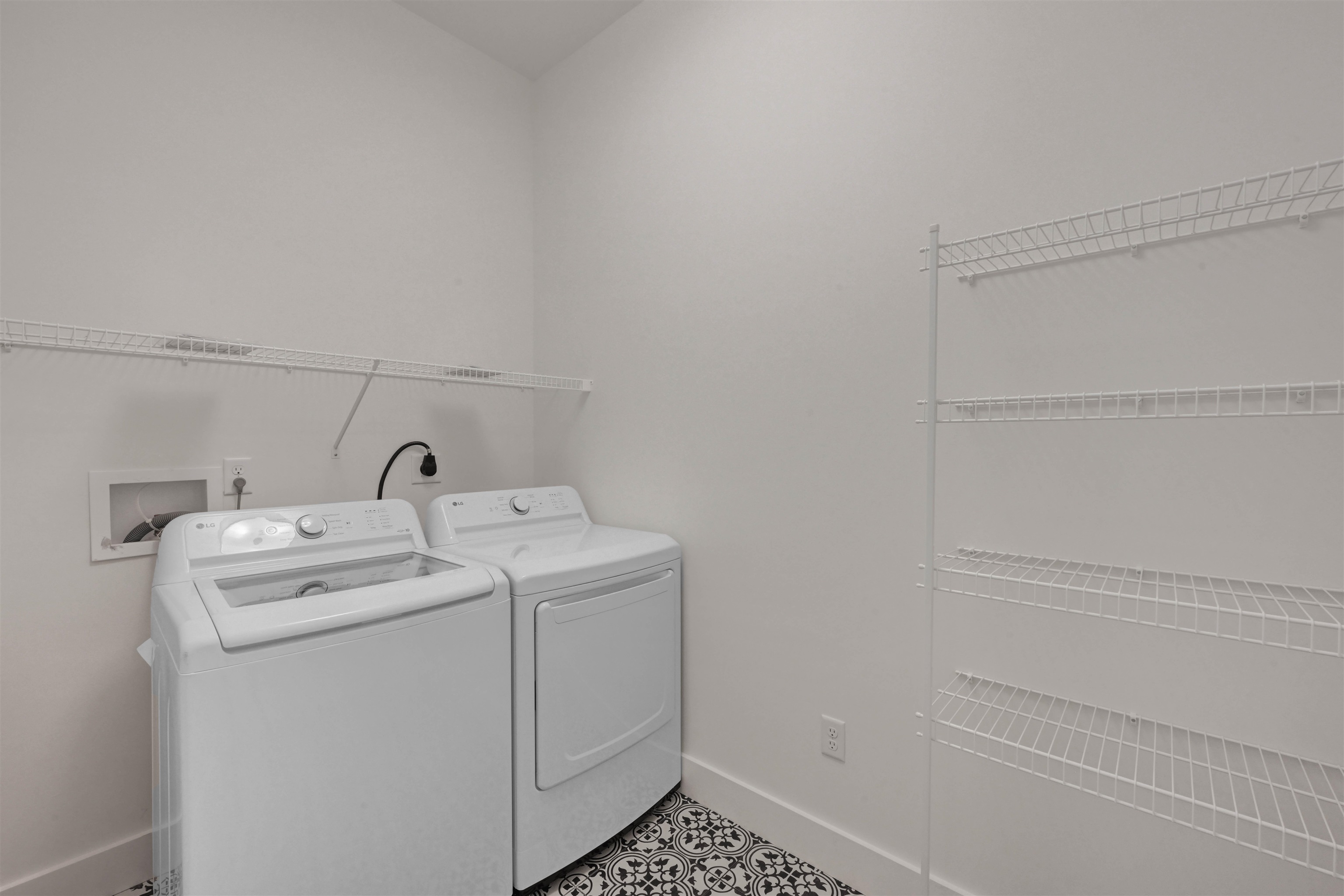 70 Fieldstone Drive Property Photo 40