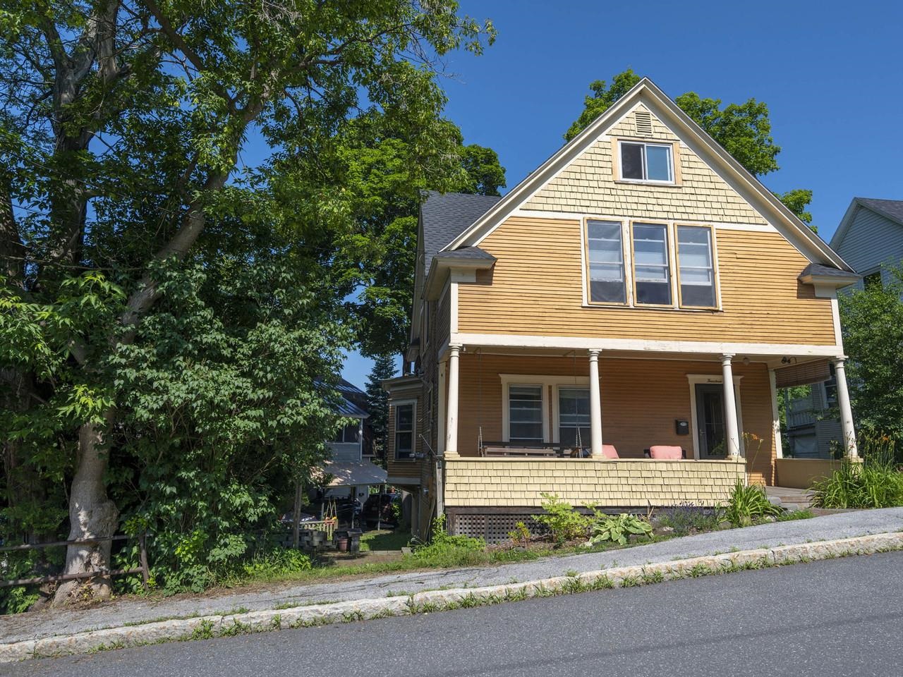 14 Sheridan Street Property Photo 2