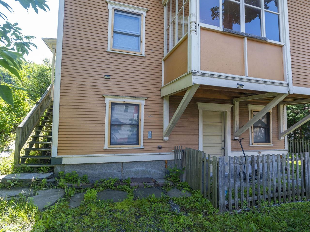 14 Sheridan Street Property Photo 3