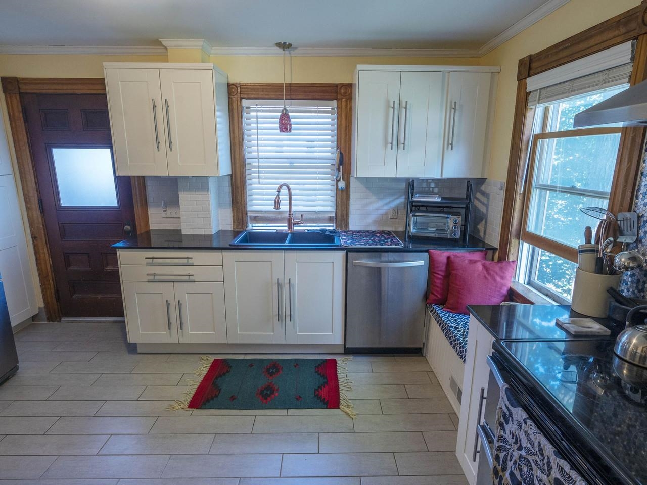 14 Sheridan Street Property Photo 19