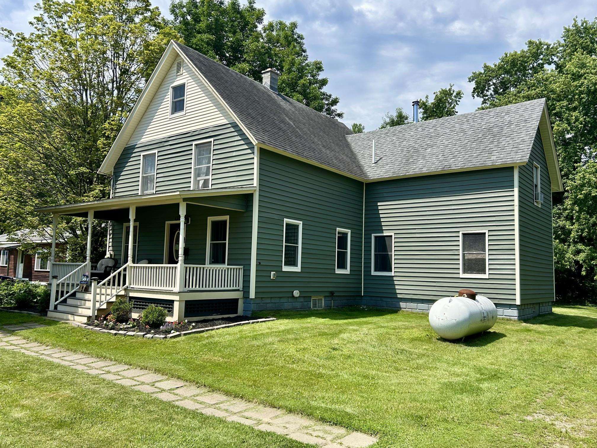 11 Hale Street Property Photo 2