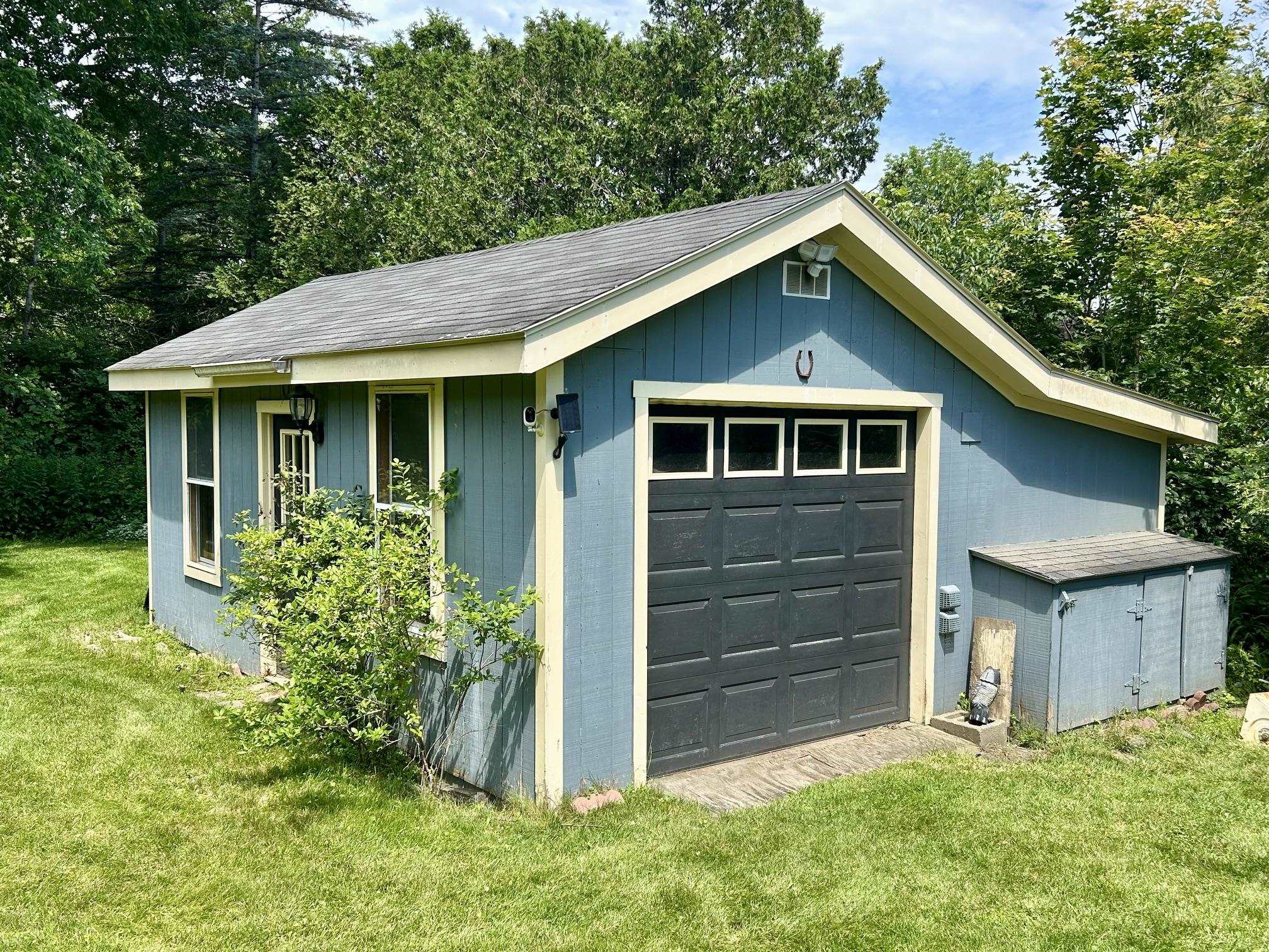11 Hale Street Property Photo 41