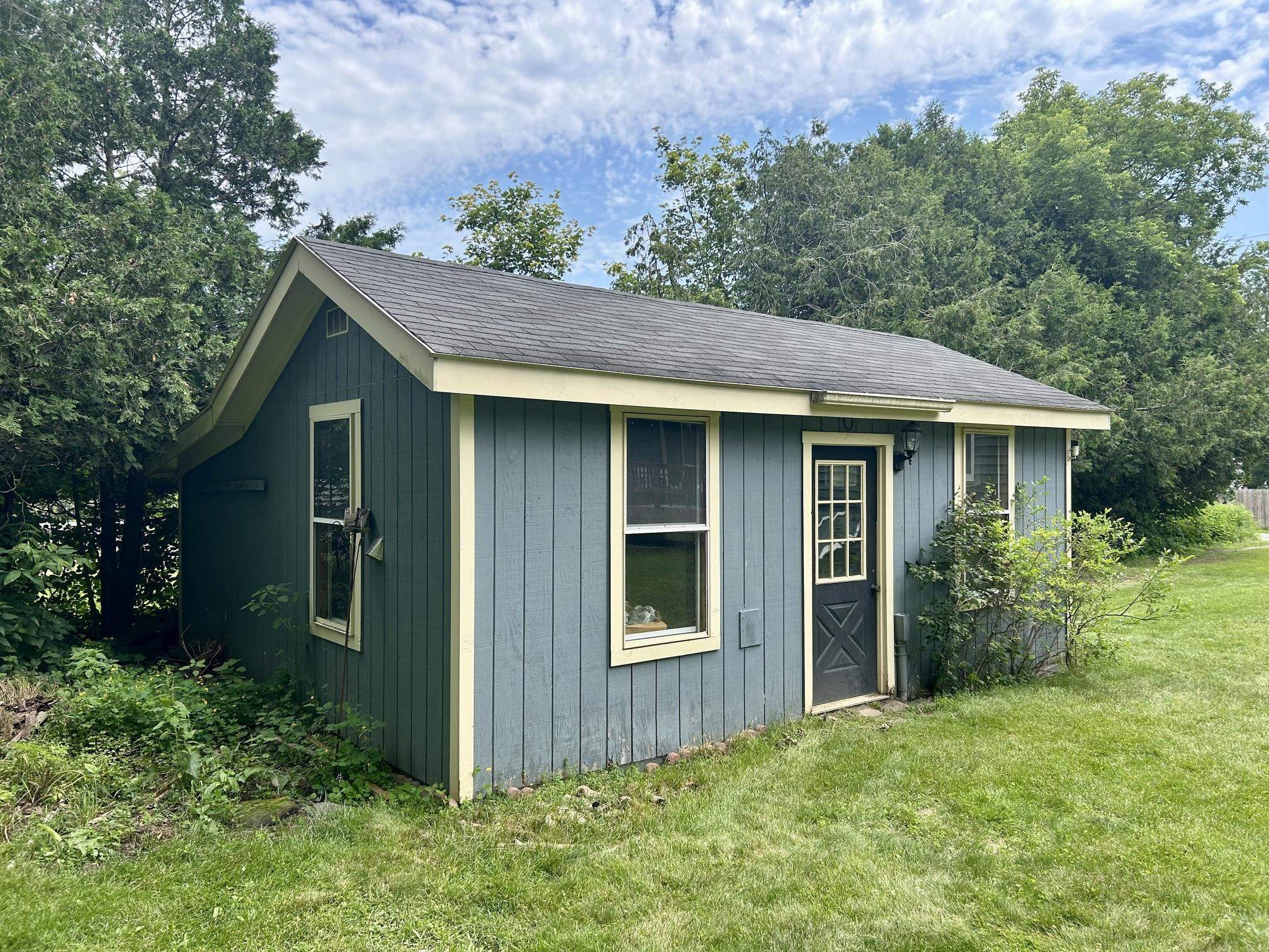 11 Hale Street Property Photo 43