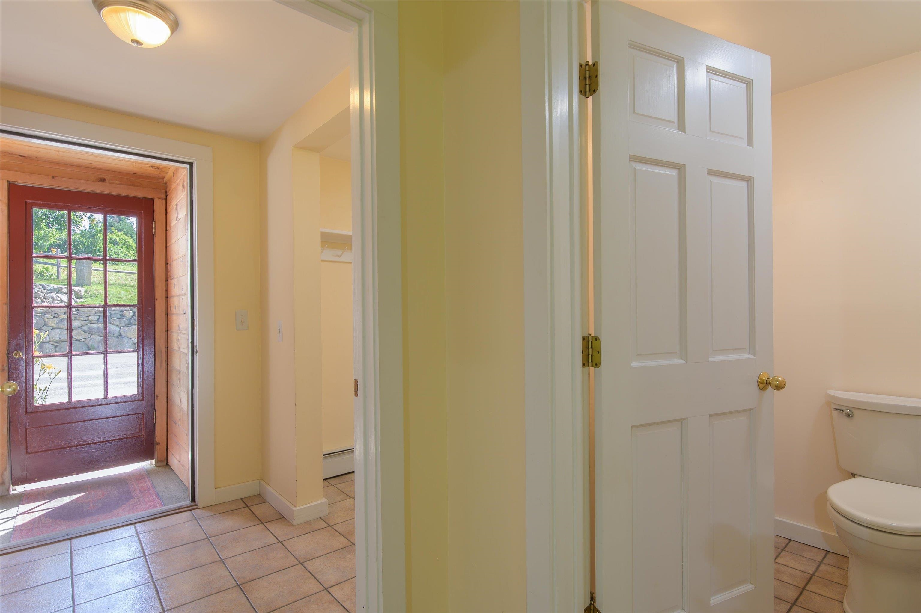 19 Lawridge Heights Property Photo 33