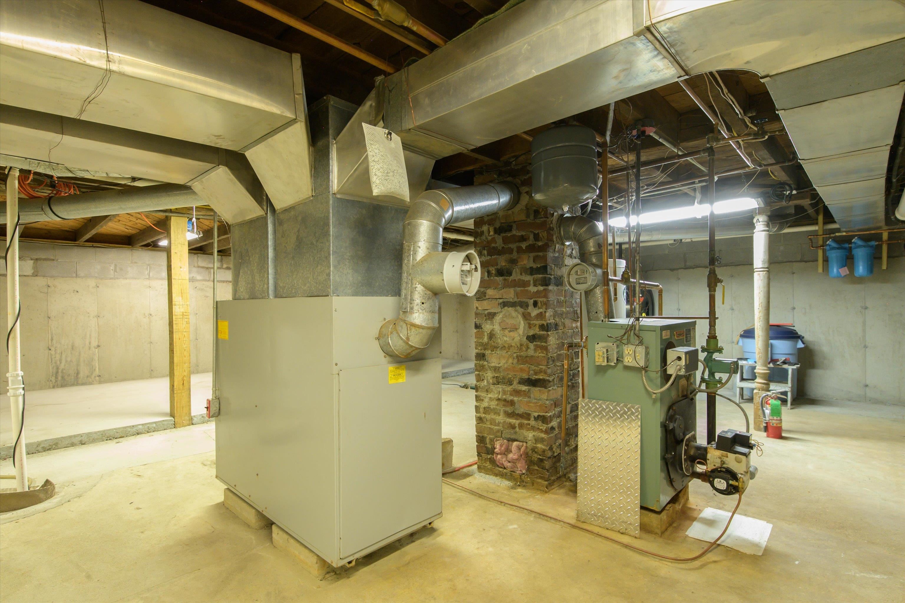 19 Lawridge Heights Property Photo 43