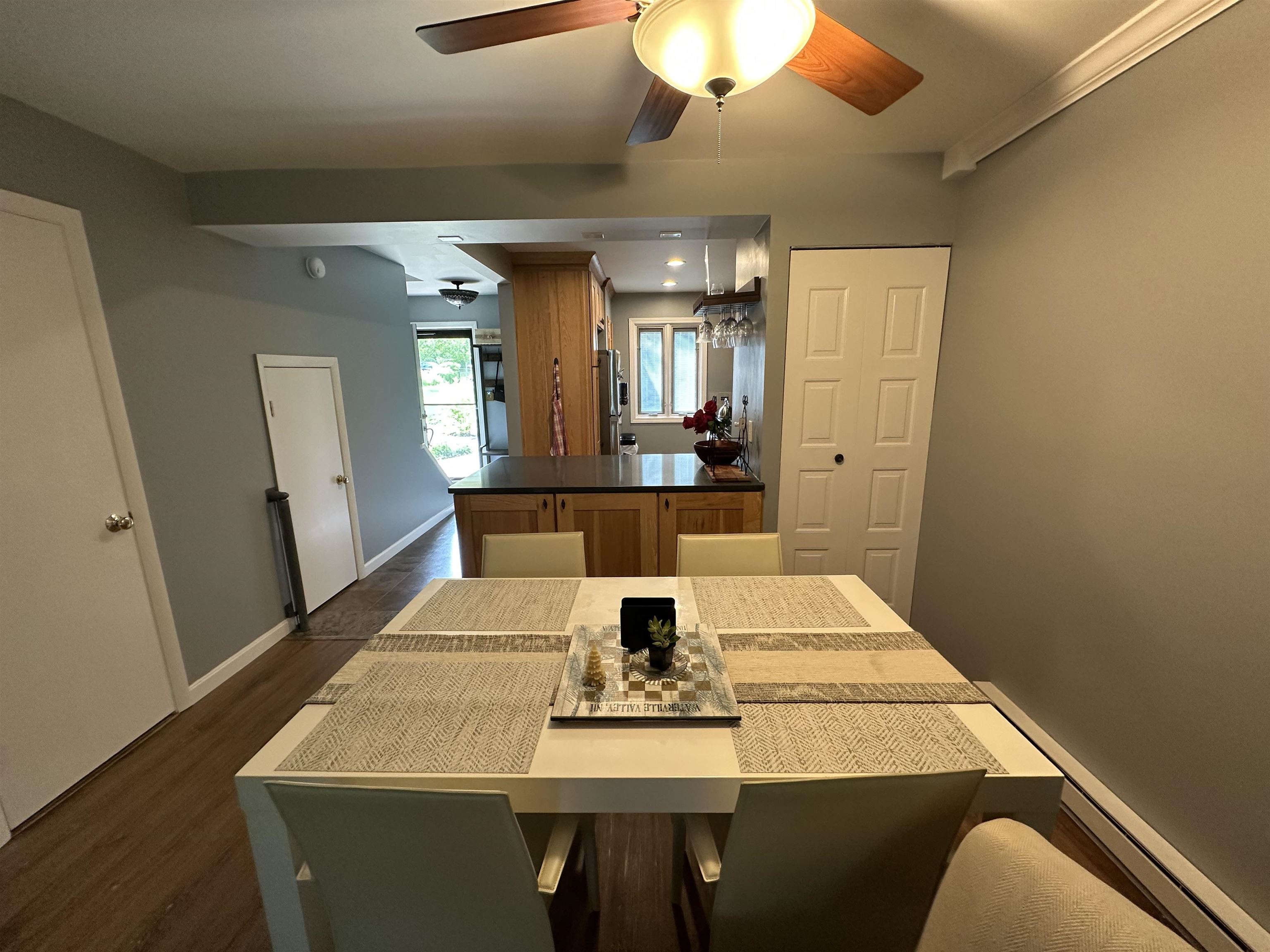 47 Windsor Hill Way Property Photo 6