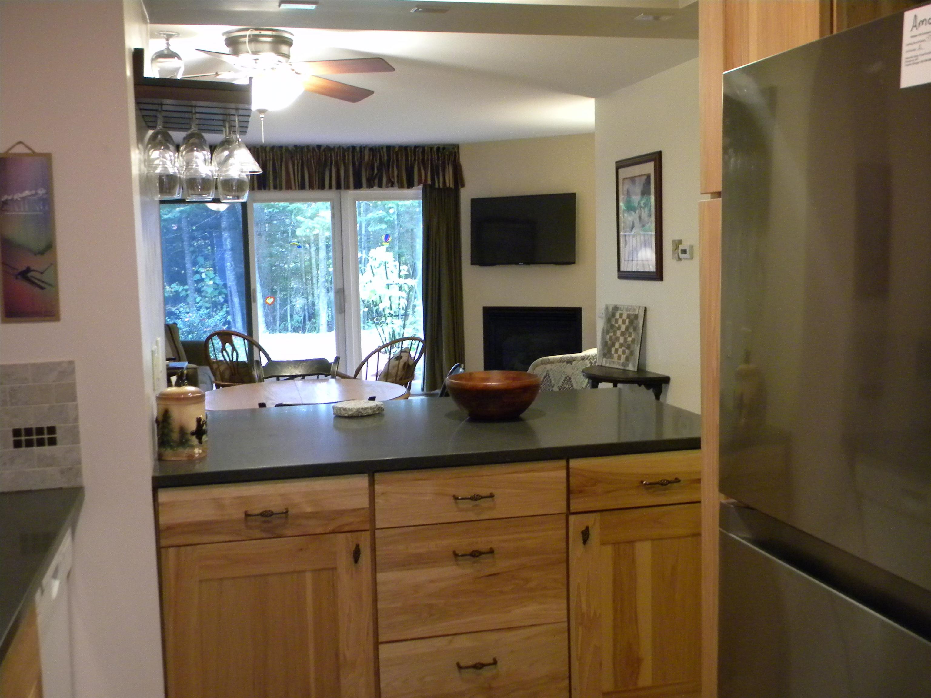 47 Windsor Hill Way Property Photo 9