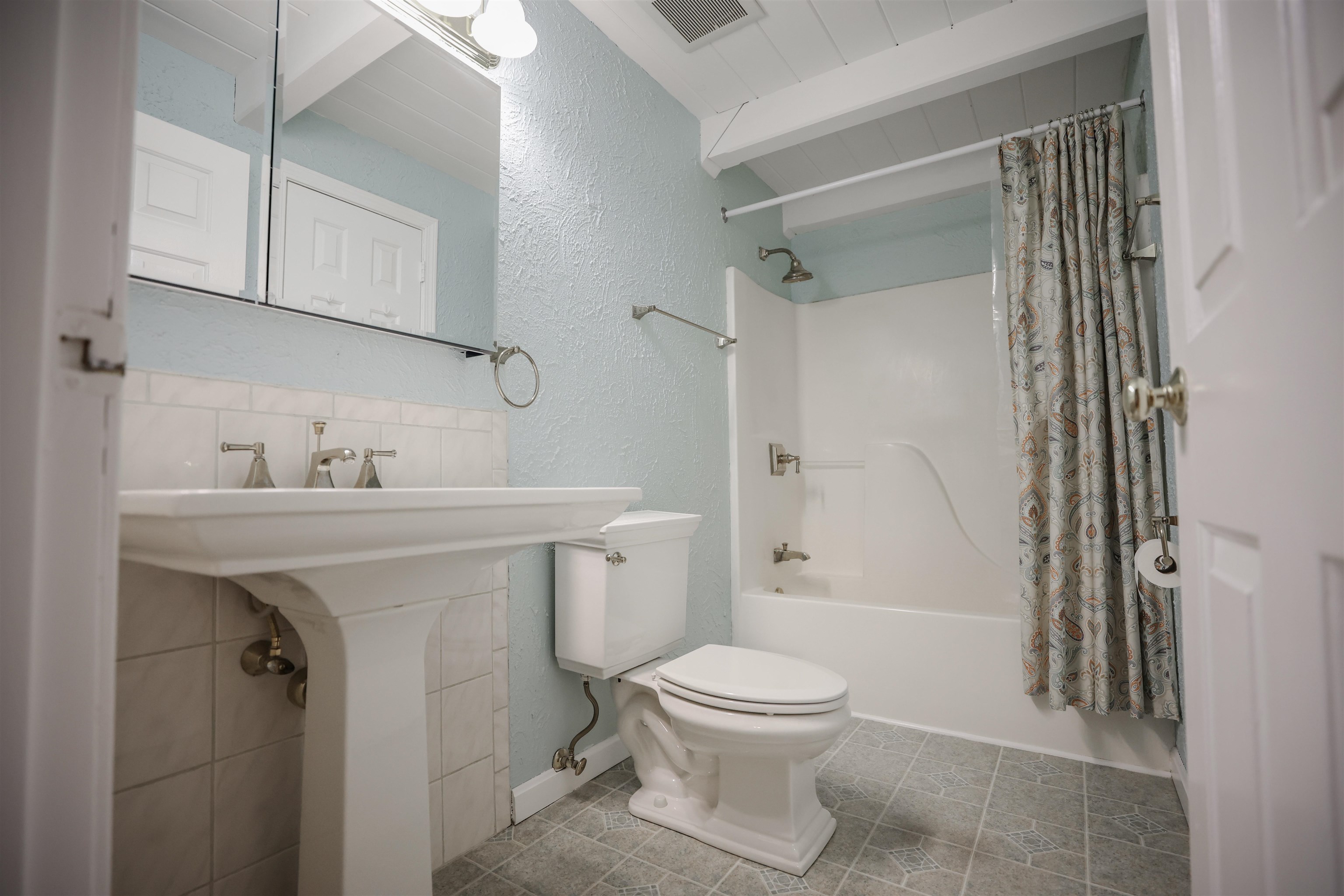 570 Upper Meehan Road Property Photo 32