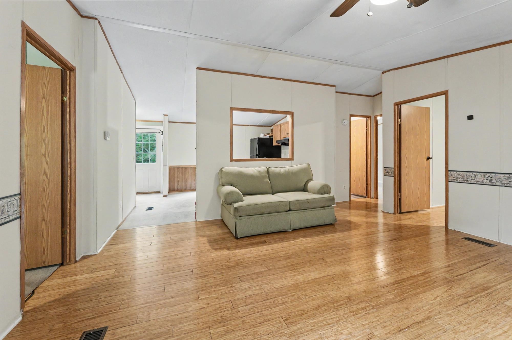 534 Nelson Road Property Photo 10