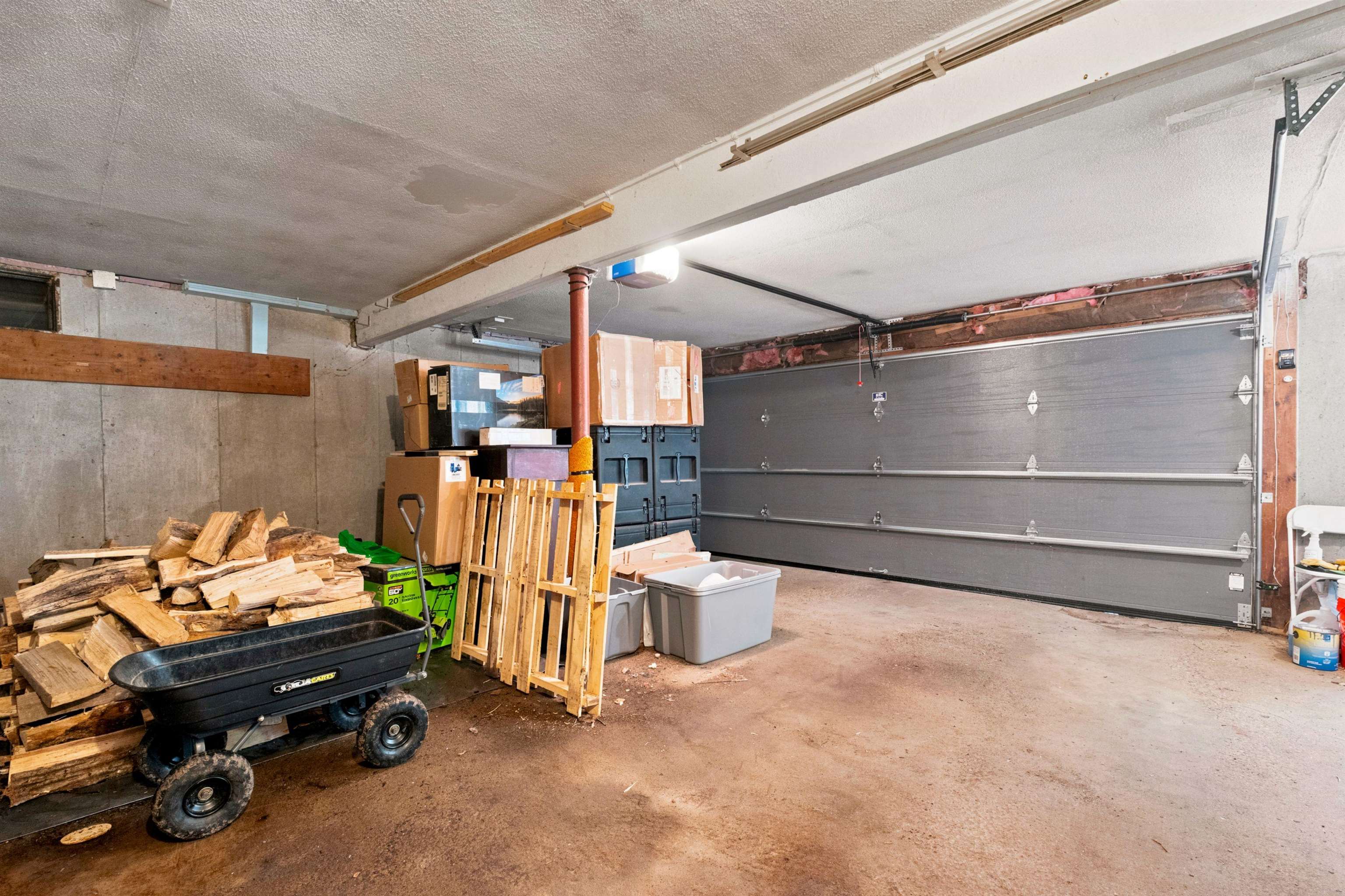 12 Ivy Lane Property Photo 32
