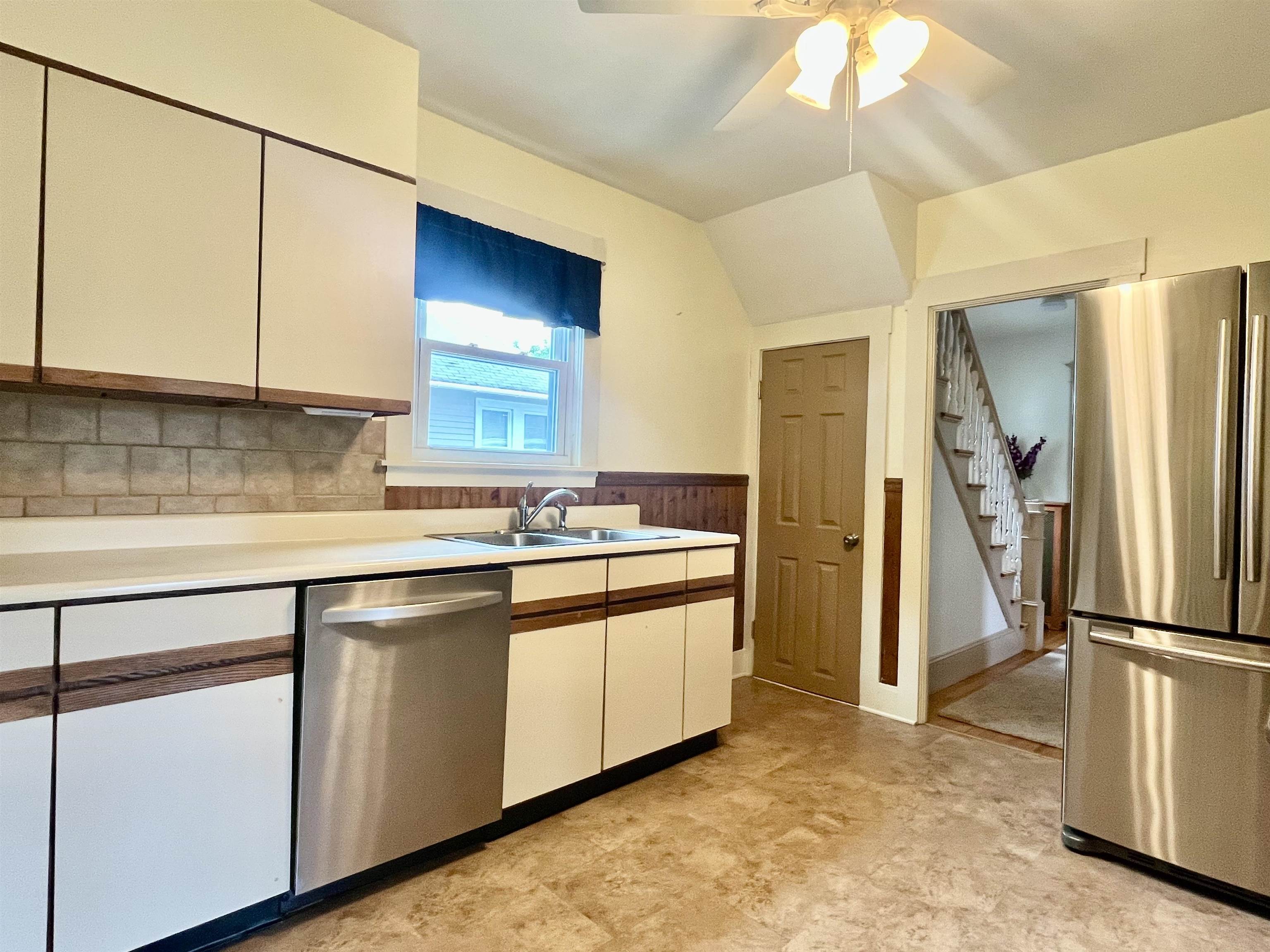 265 Norway Street Property Photo 15