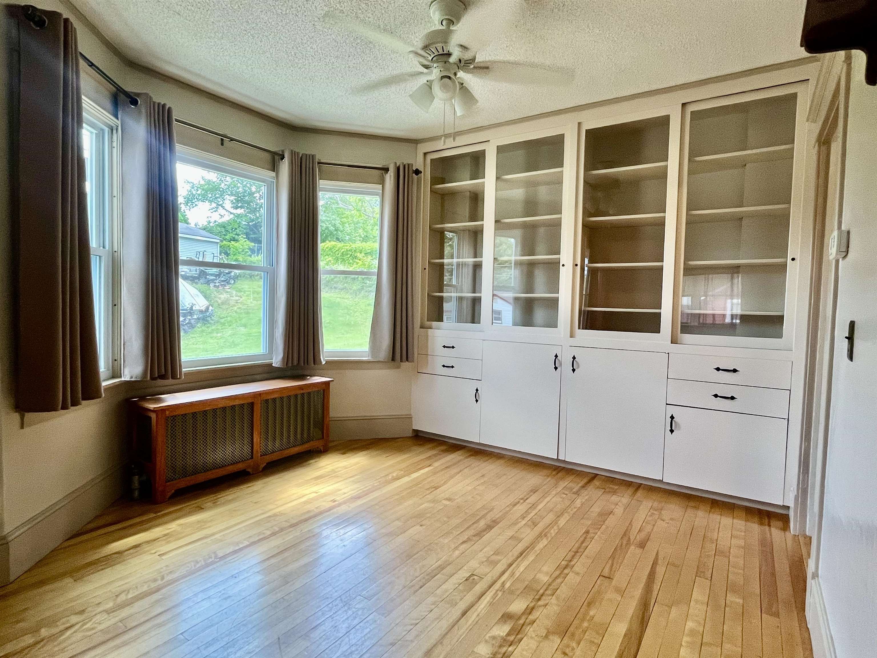265 Norway Street Property Photo 16