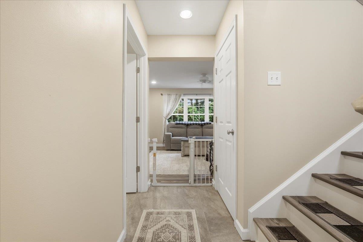 4 Hummingbird Lane Property Photo 15