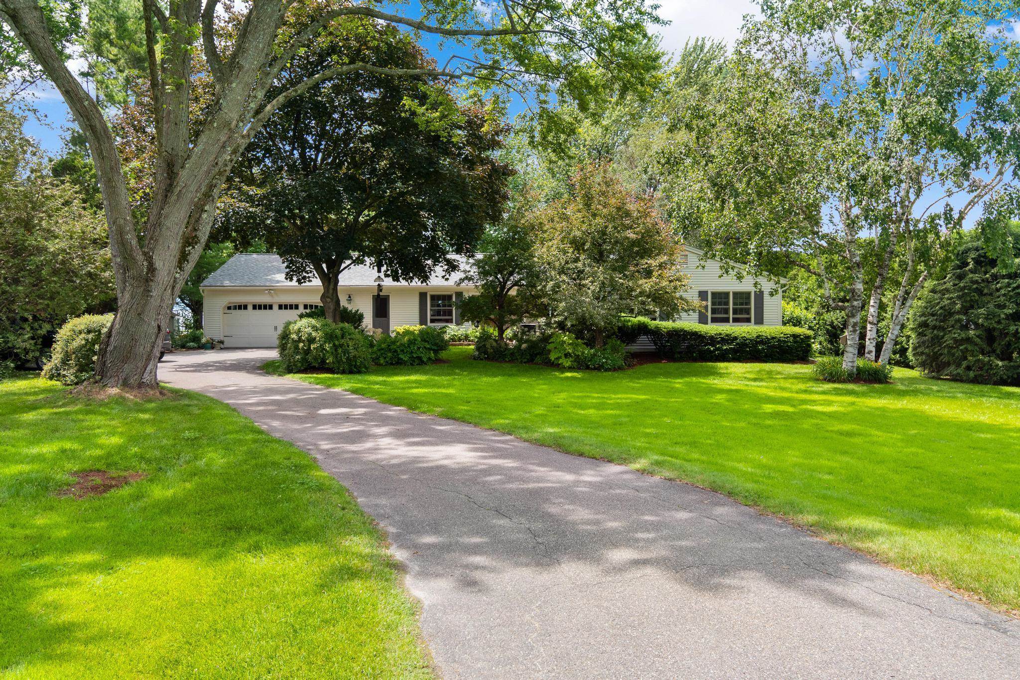 131 Hills Point Road Property Photo 17