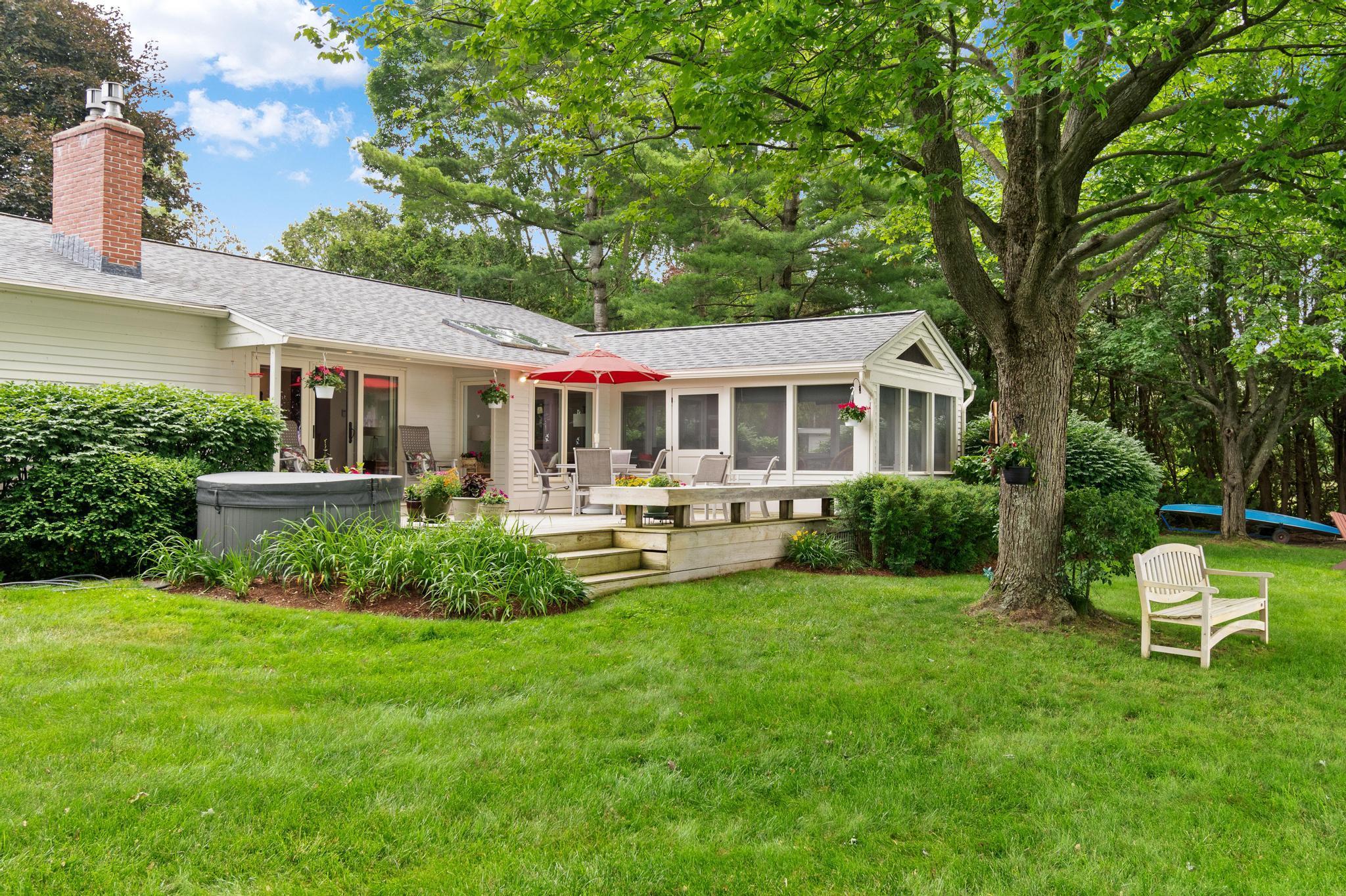 131 Hills Point Road Property Photo 57