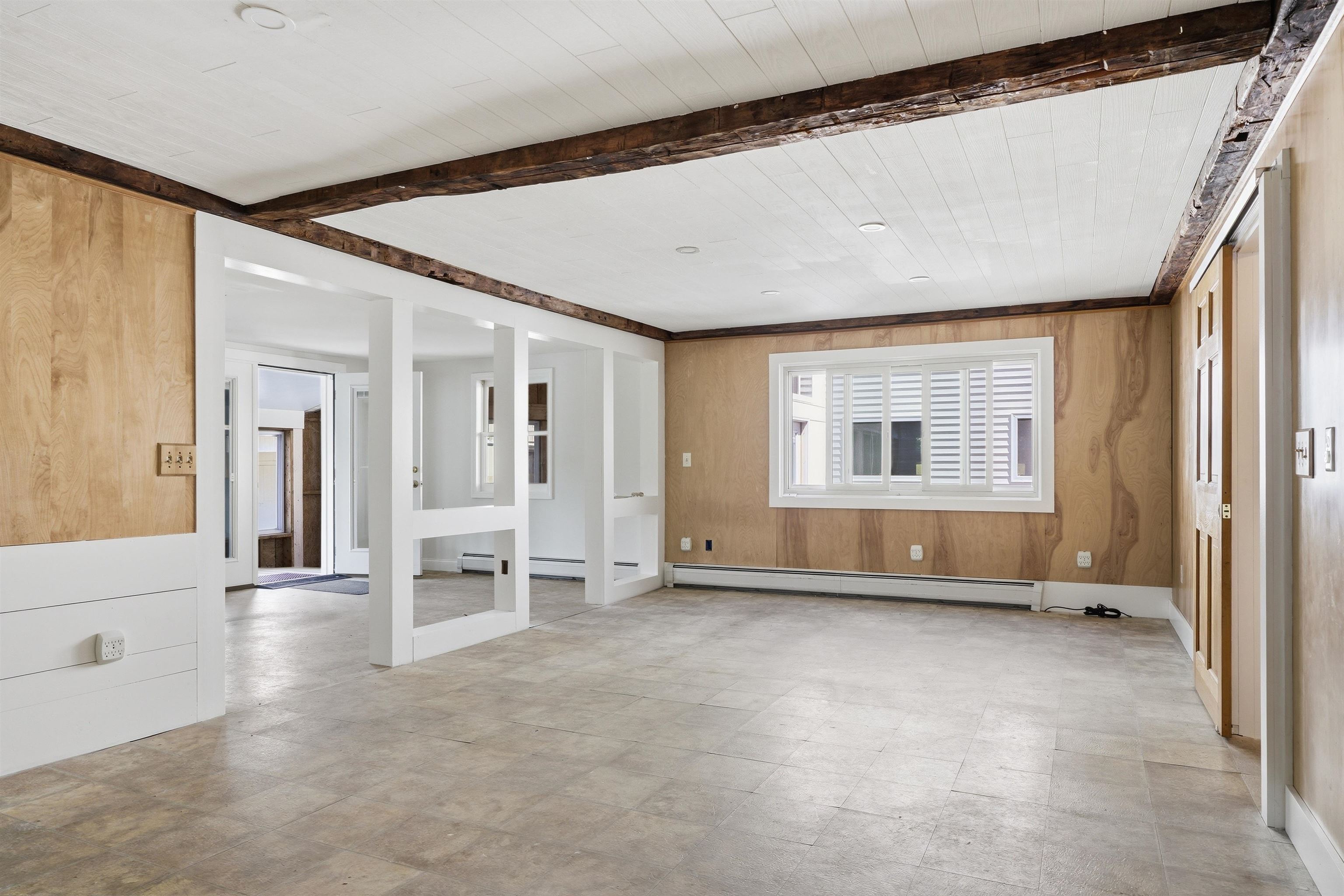 300 Robbins Road Property Photo 12