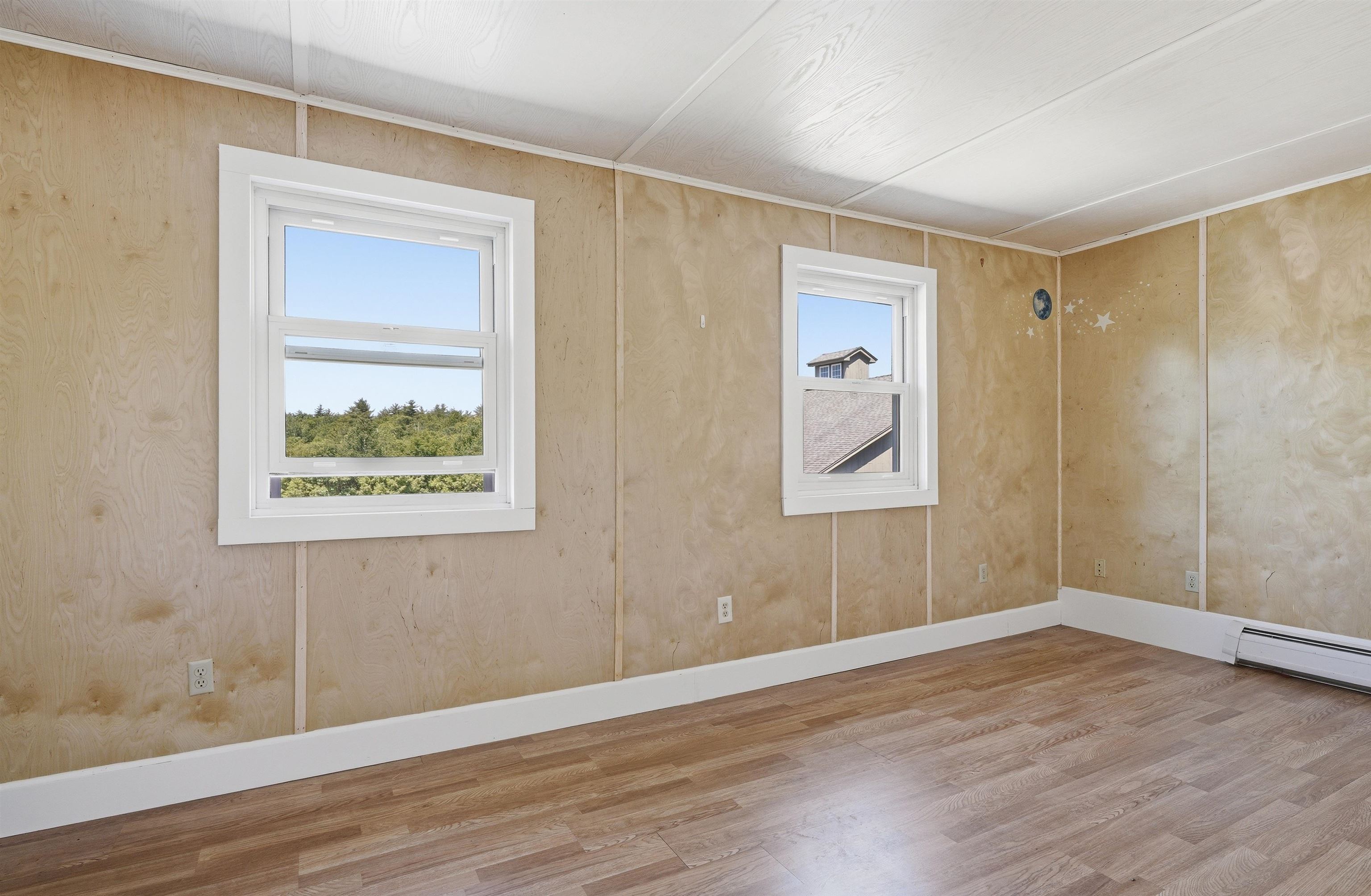 300 Robbins Road Property Photo 23