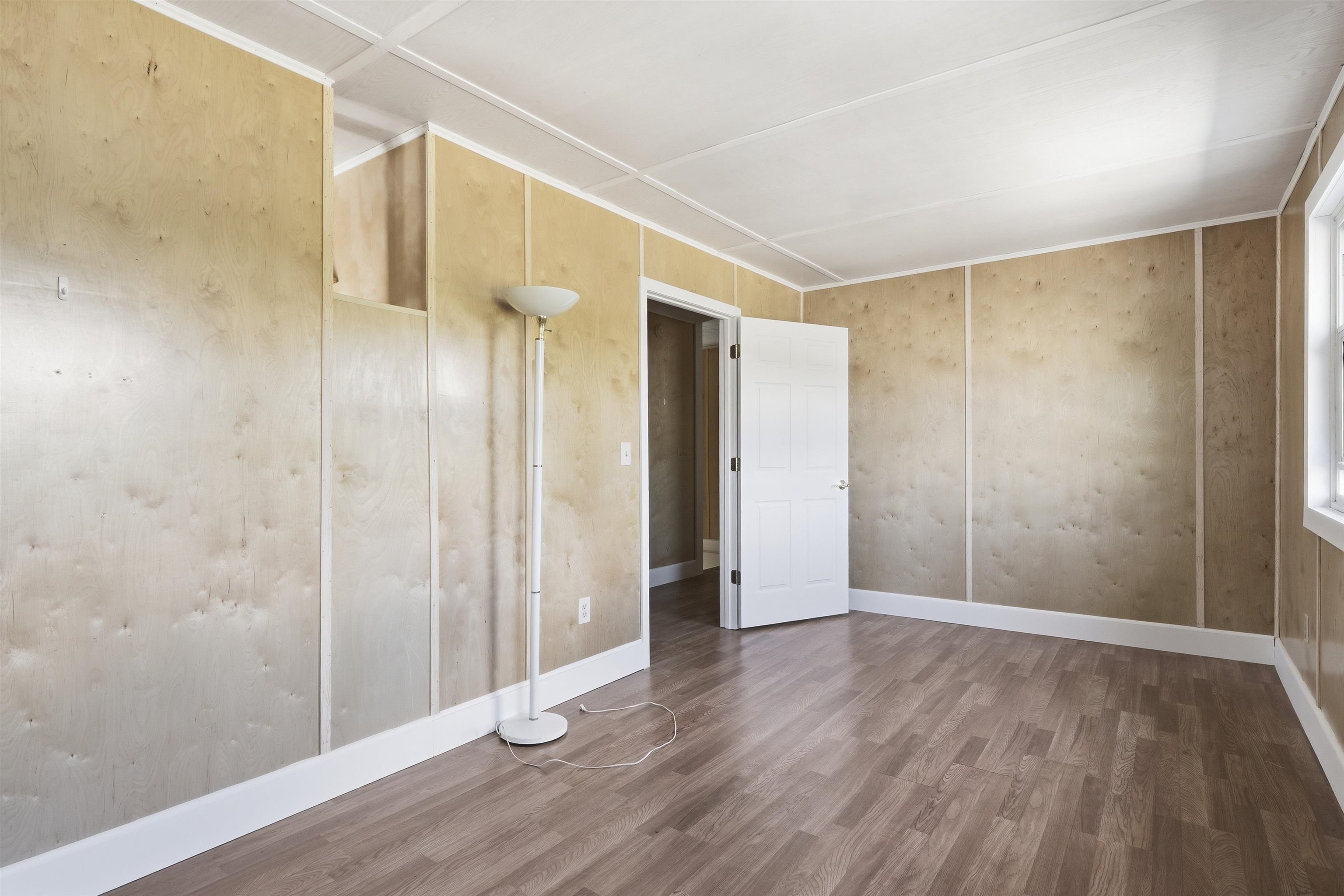 300 Robbins Road Property Photo 24