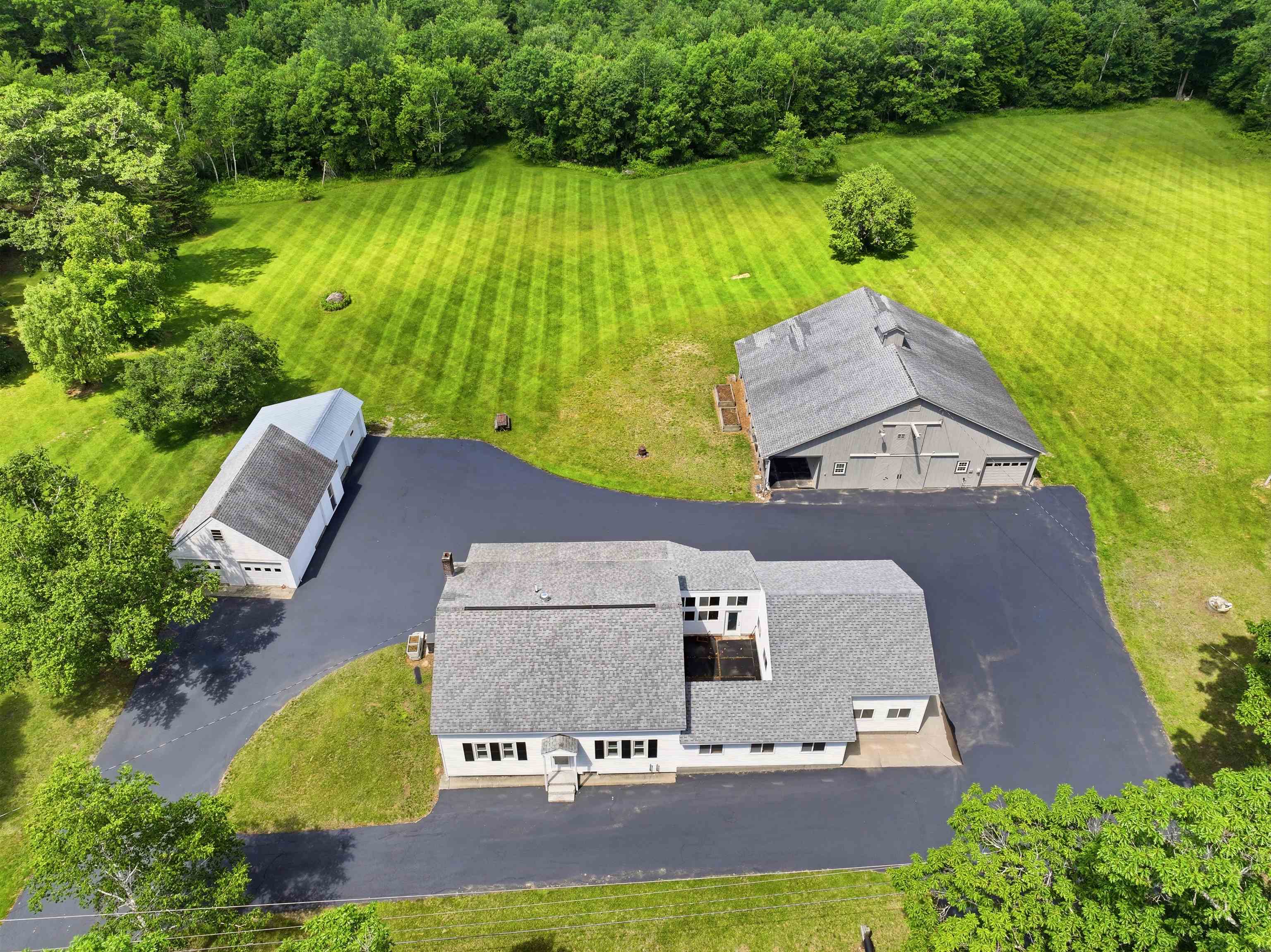 300 Robbins Road Property Photo 33
