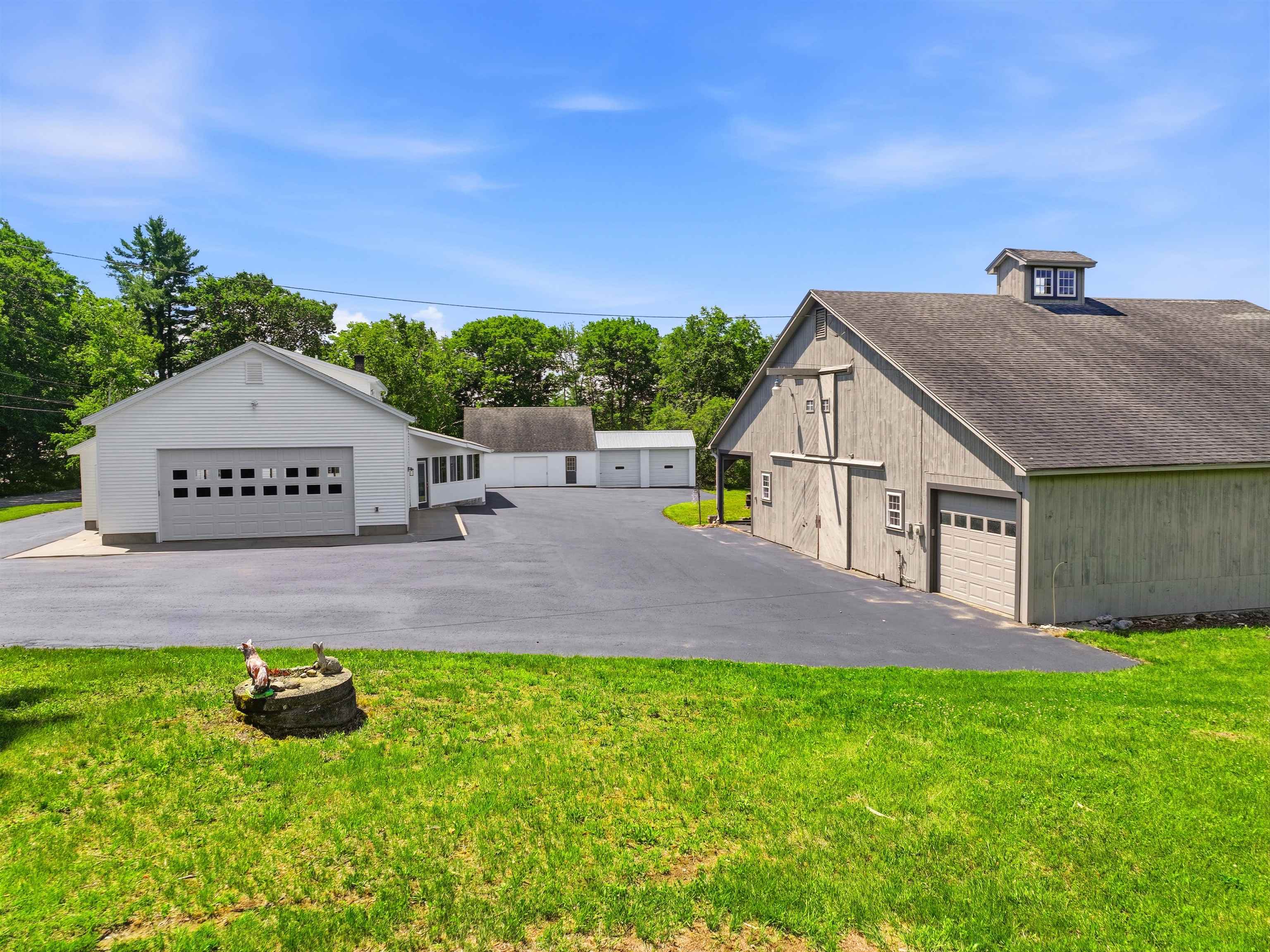 300 Robbins Road Property Photo 44