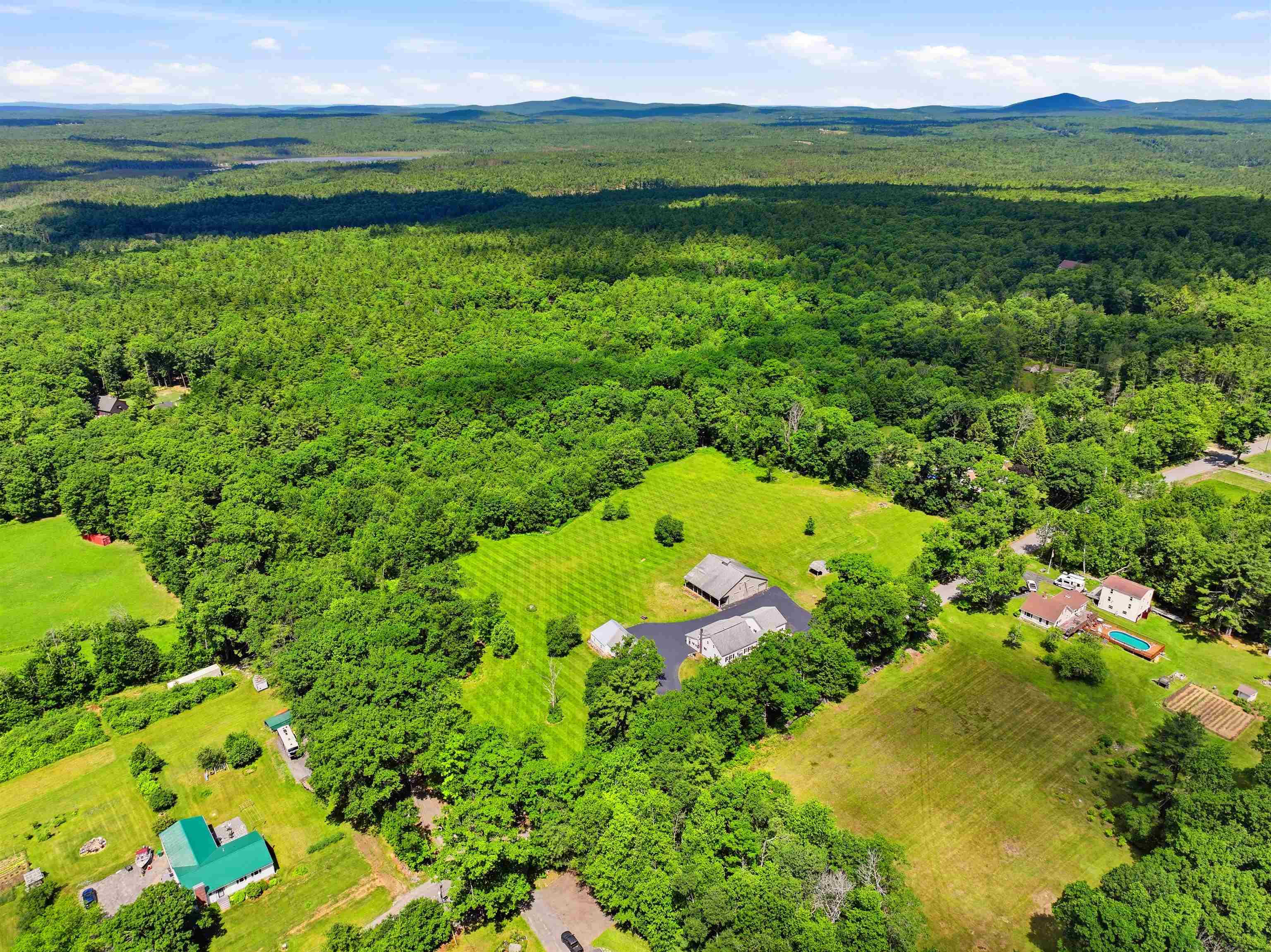 300 Robbins Road Property Photo 47
