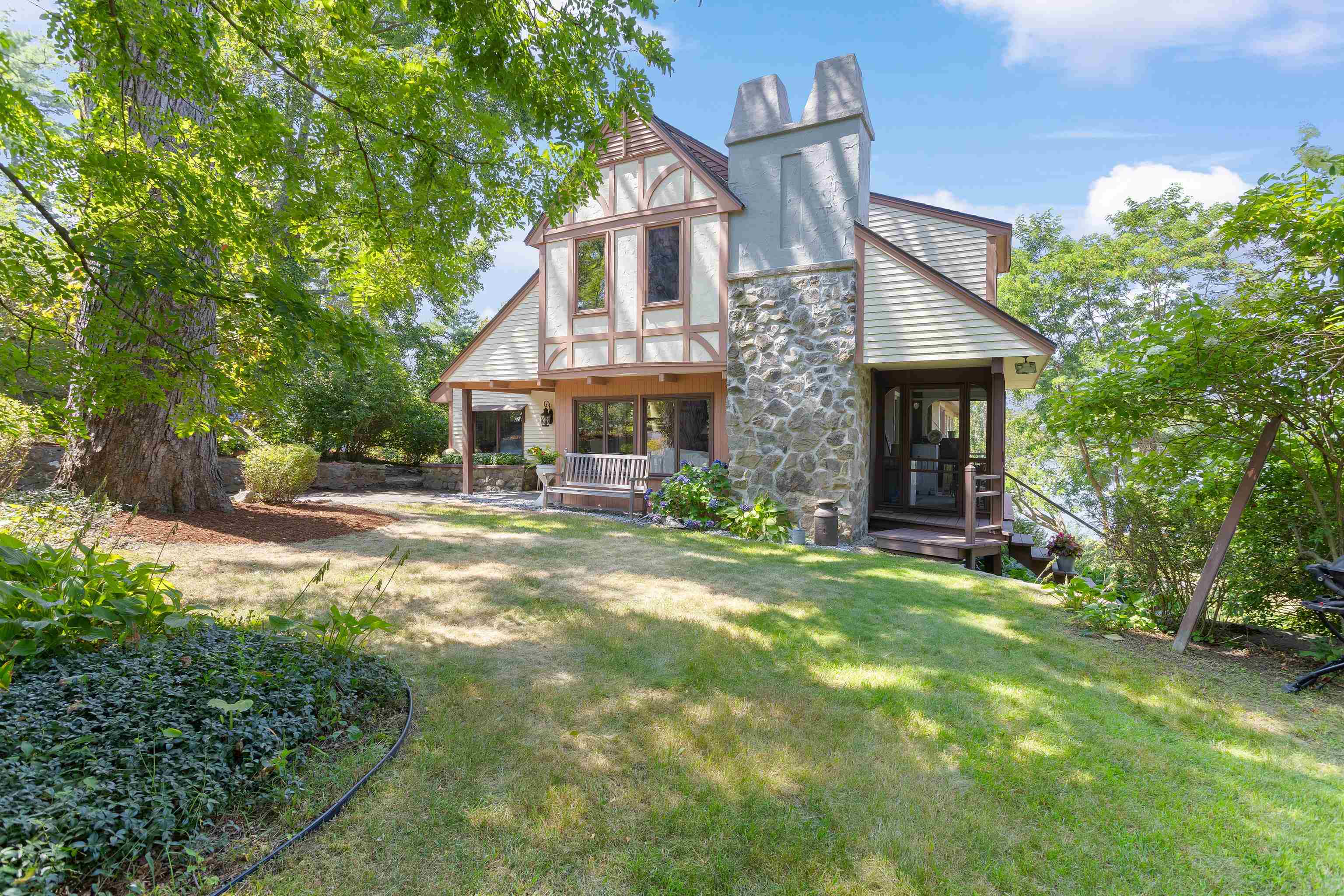 21 Goodridge Avenue Property Photo 2