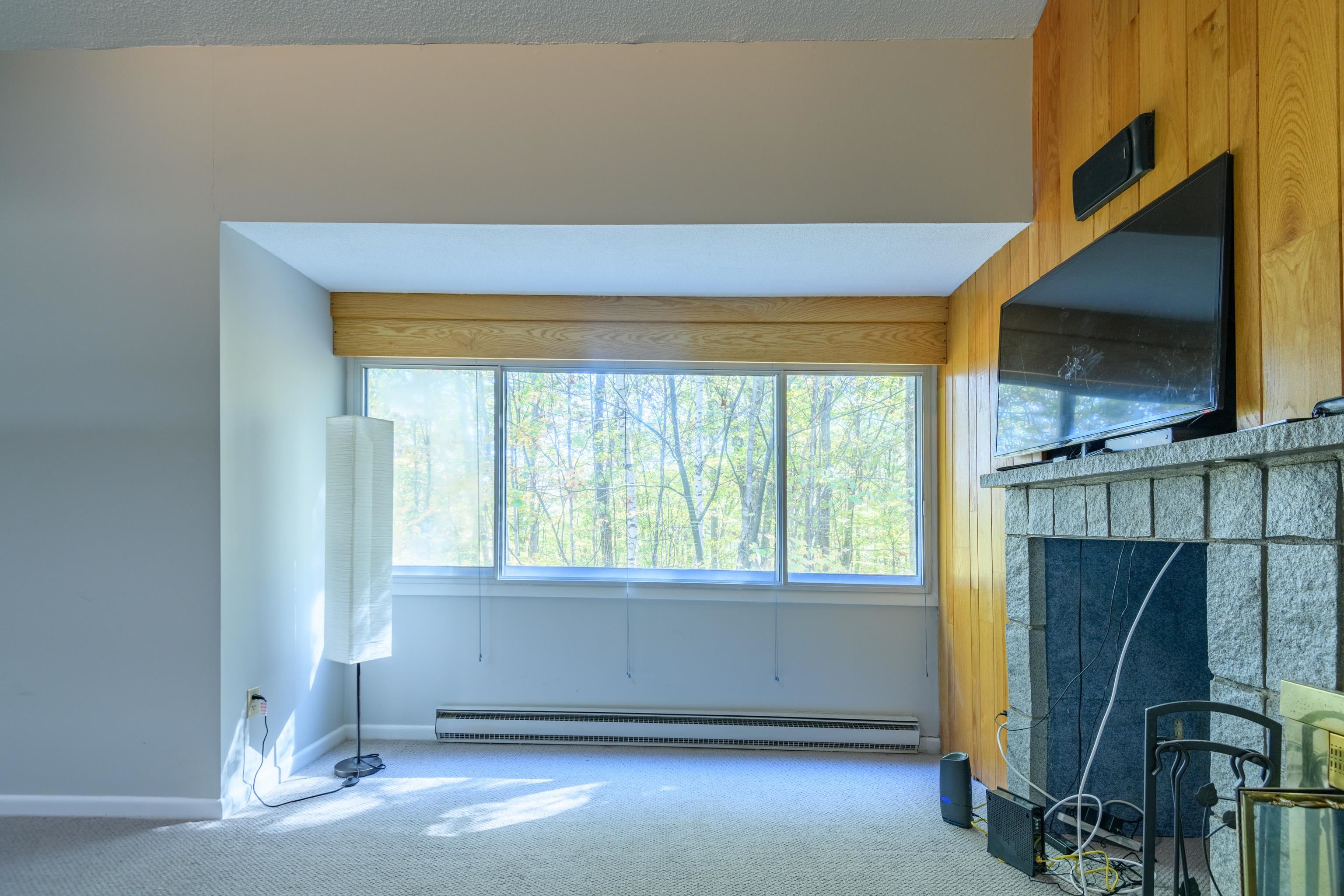 20 Condo Road Property Photo 8