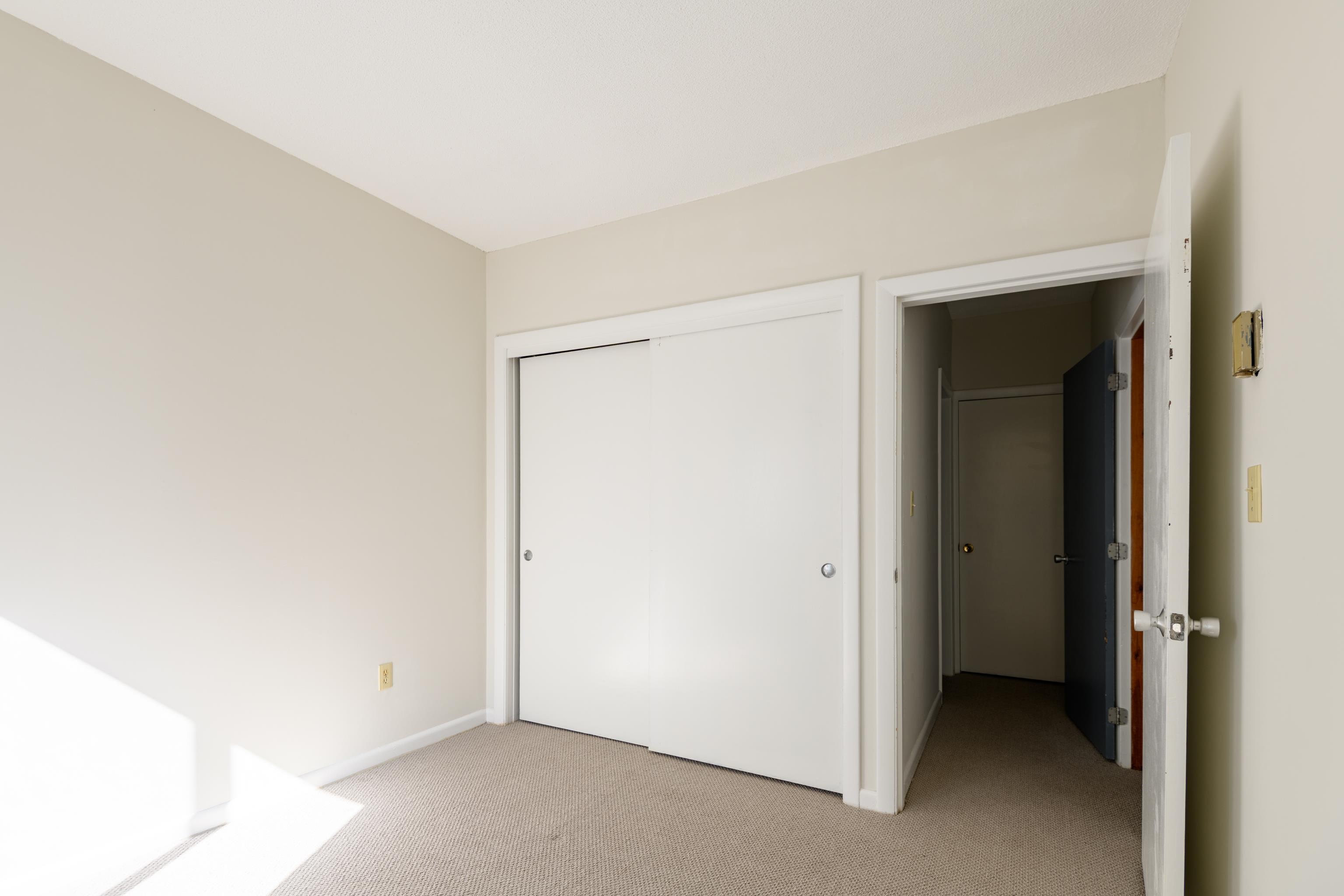 20 Condo Road Property Photo 9