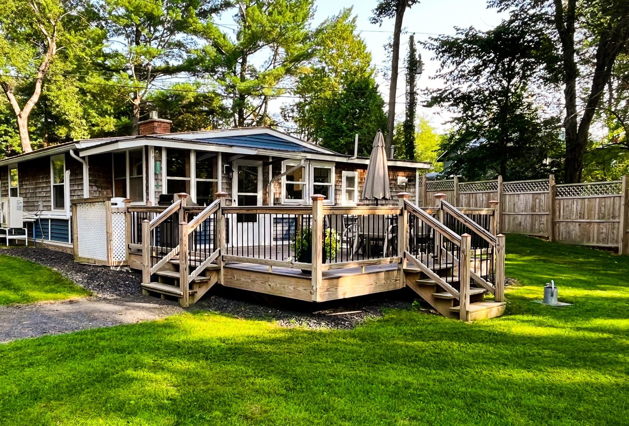 785 Holiday Point Road Property Photo 4
