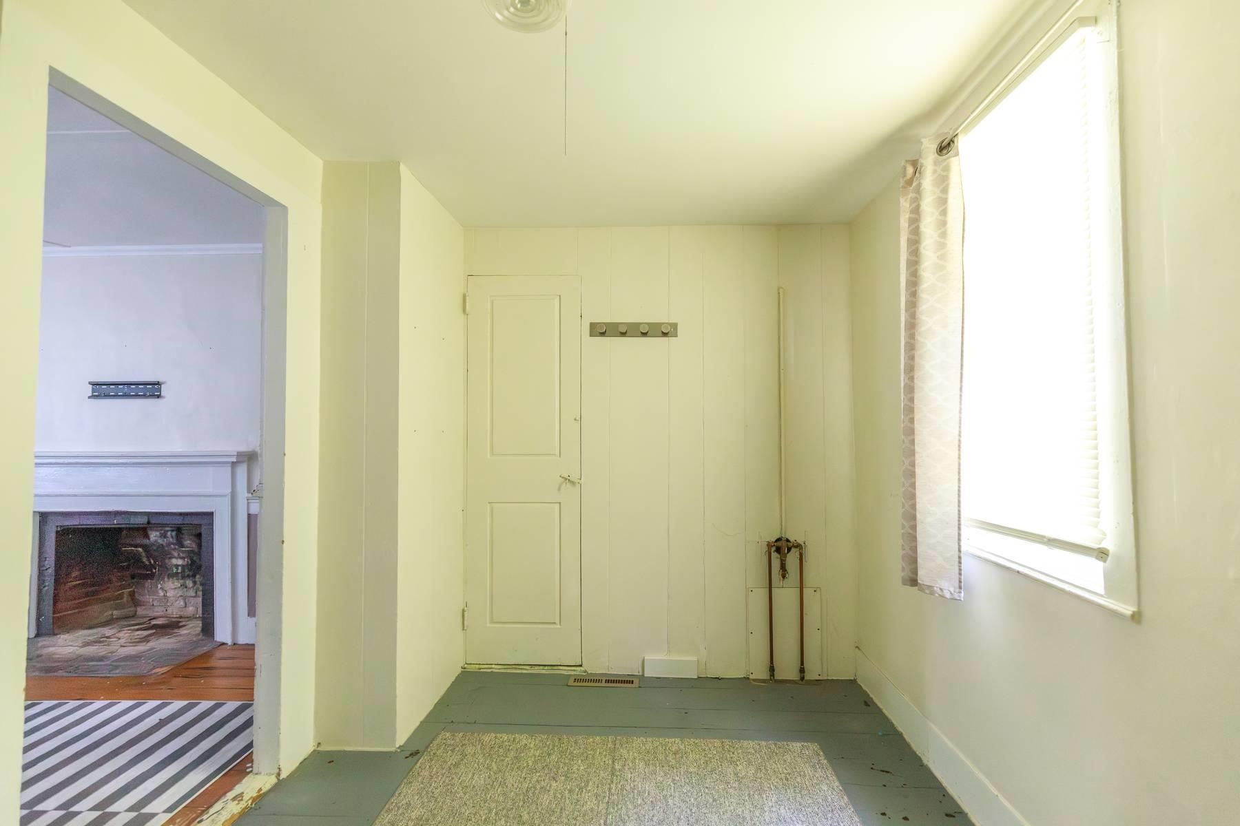 12 Wilder Street Property Photo 10