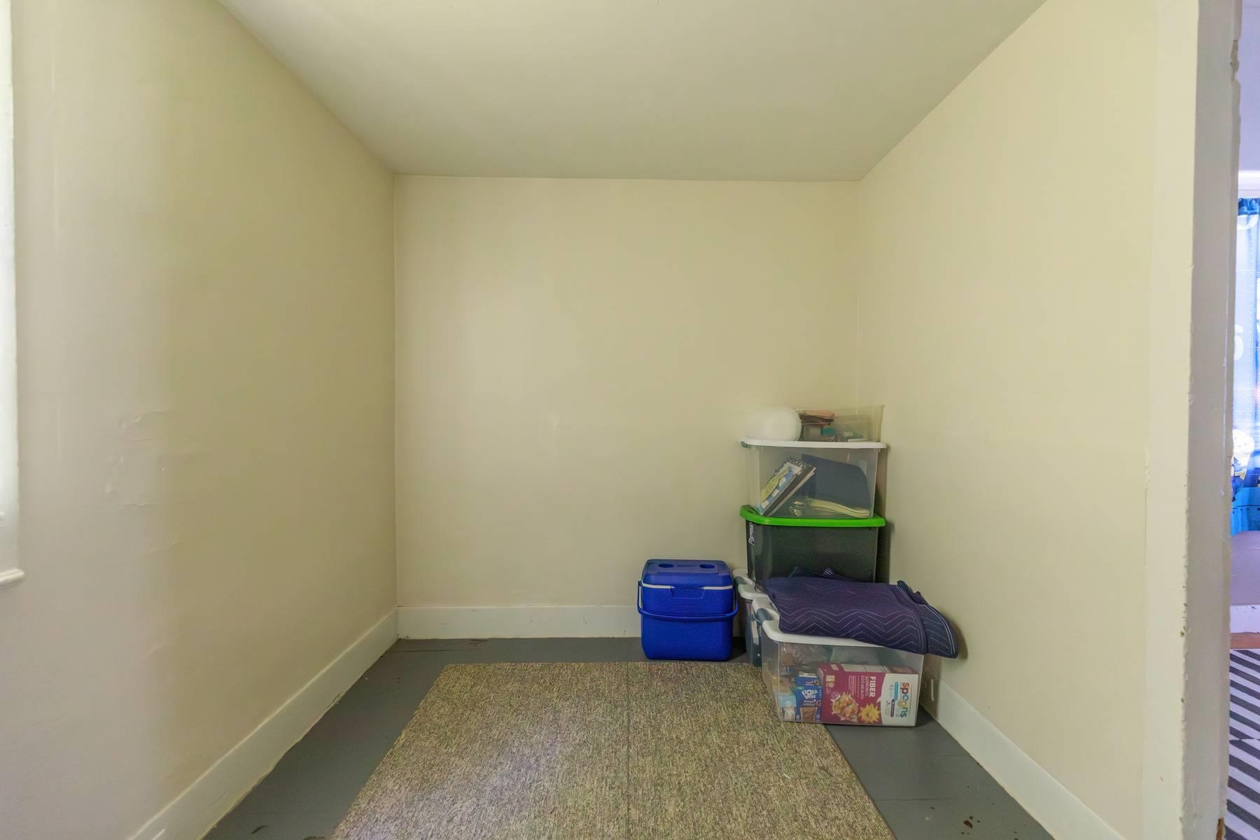 12 Wilder Street Property Photo 11