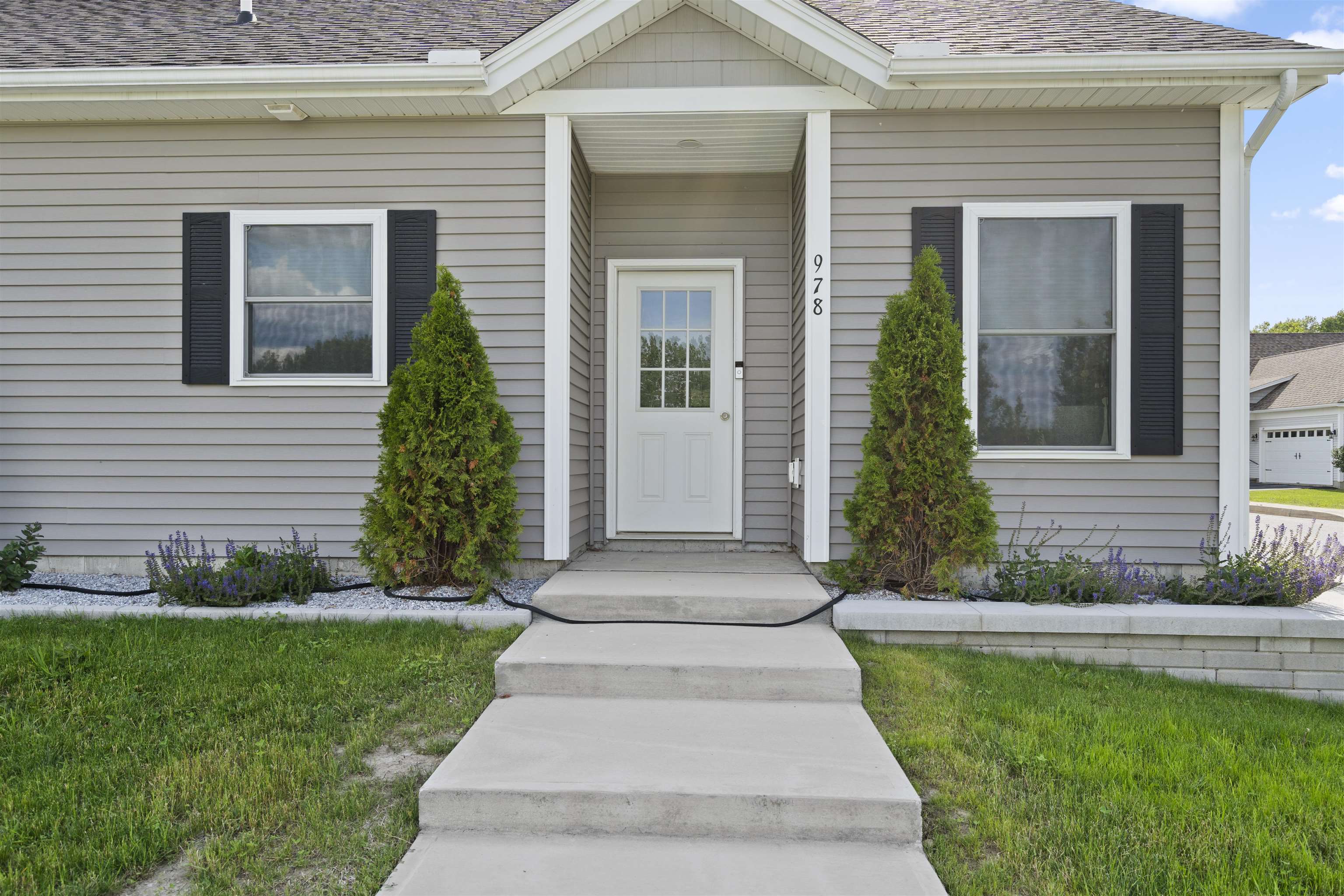 978 Franklin Park West Property Photo 28