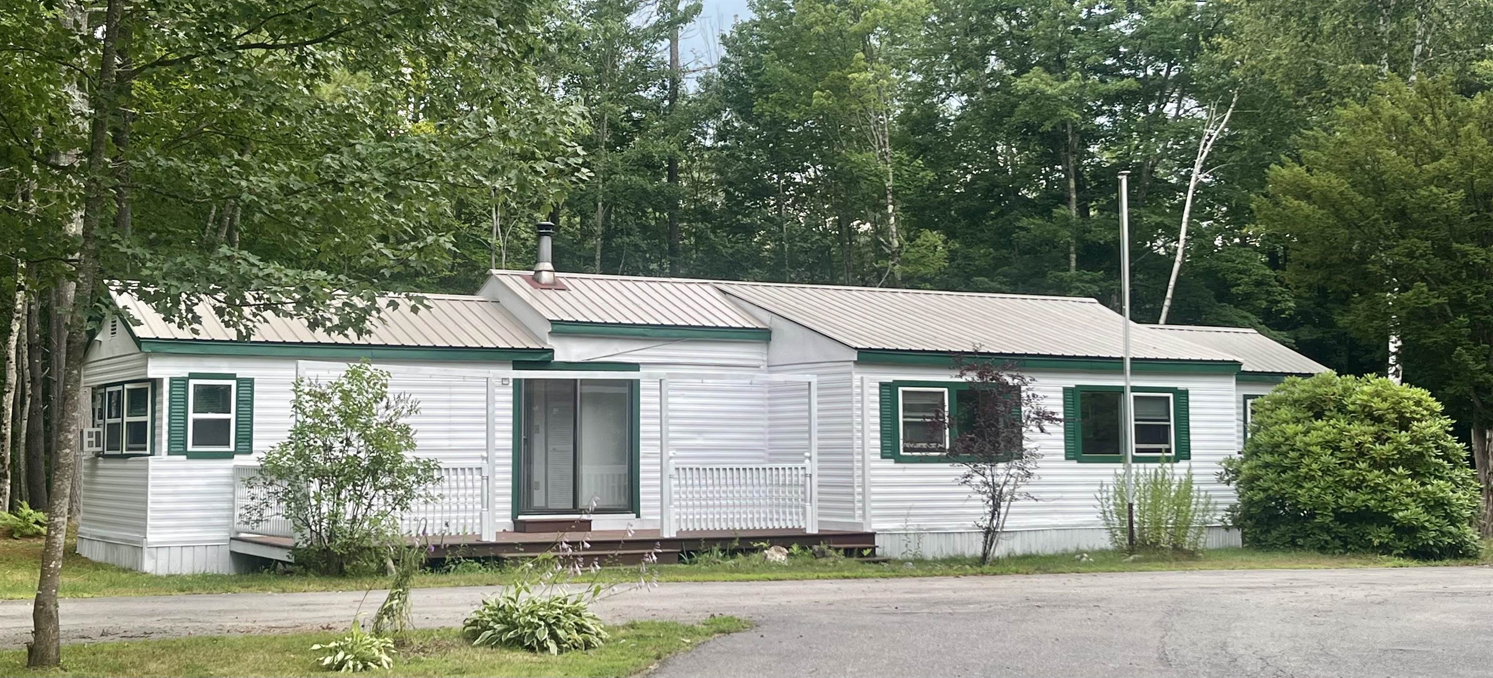 862 Mayhew Turnpike Property Photo 1
