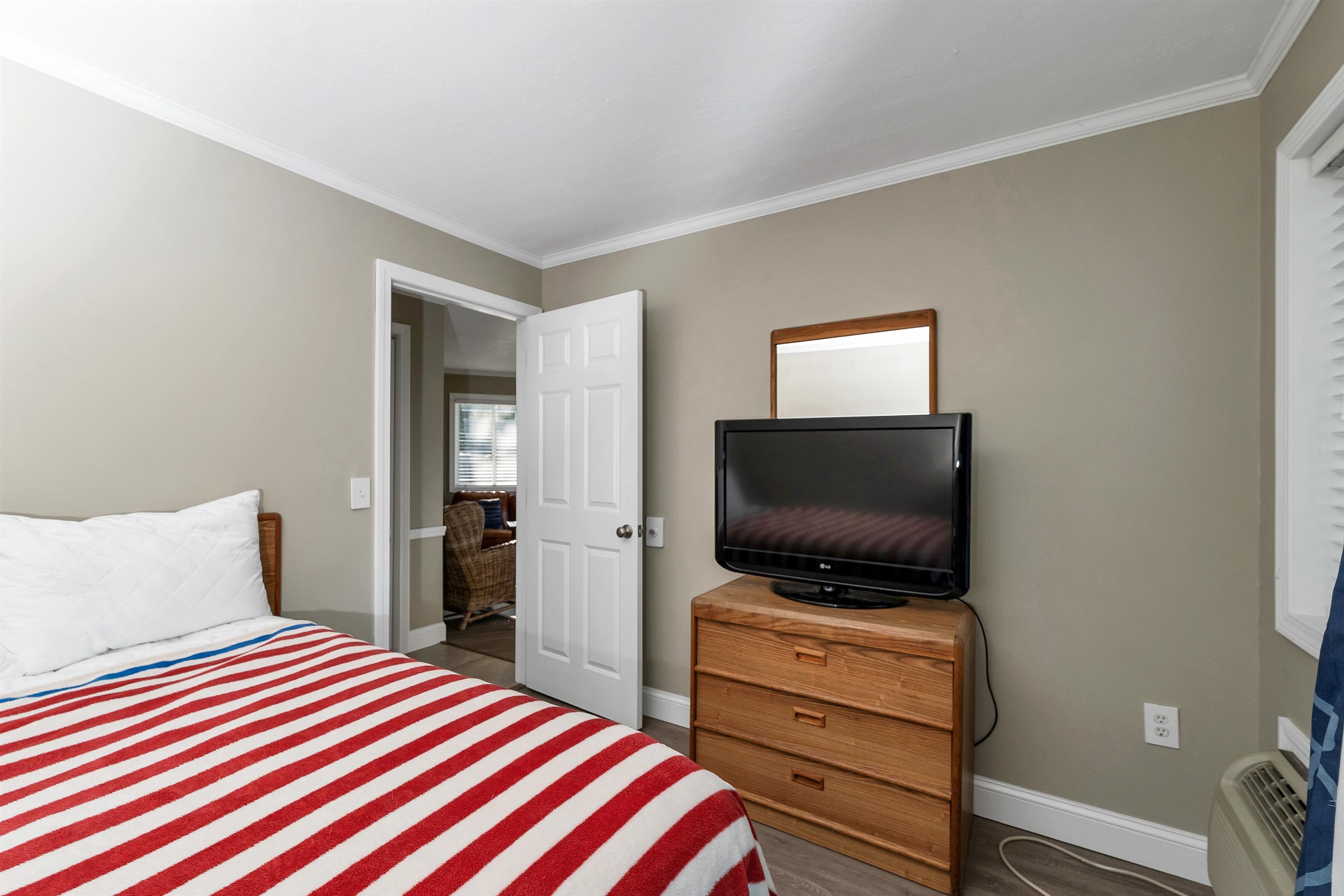 115 Weirs Road Property Photo 16