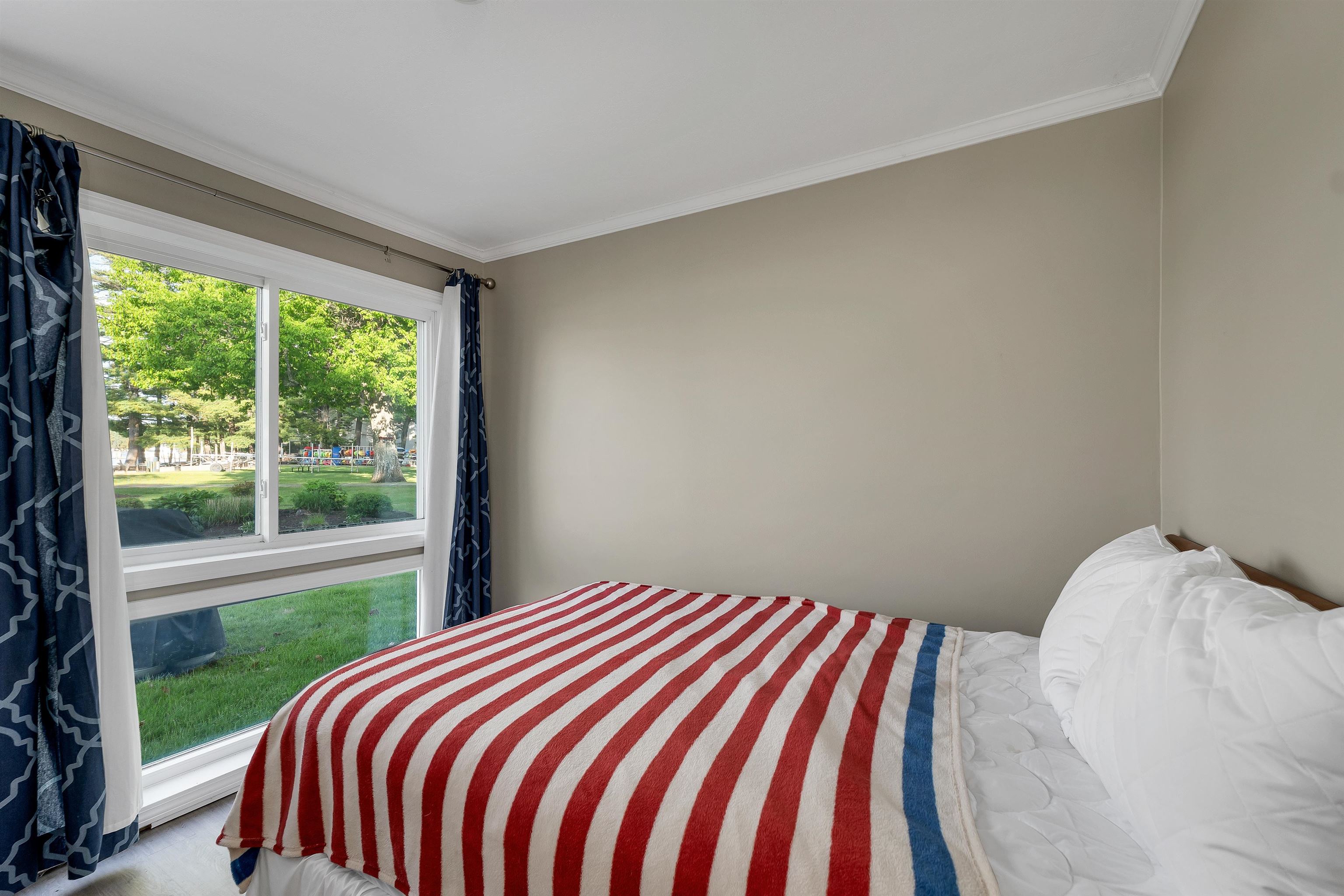 115 Weirs Road Property Photo 38