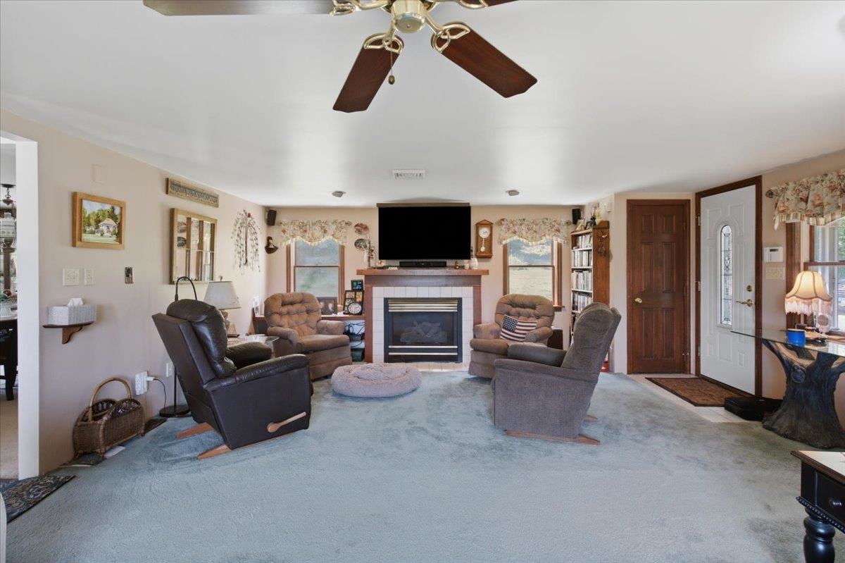 1253 Old West Road Property Photo 9